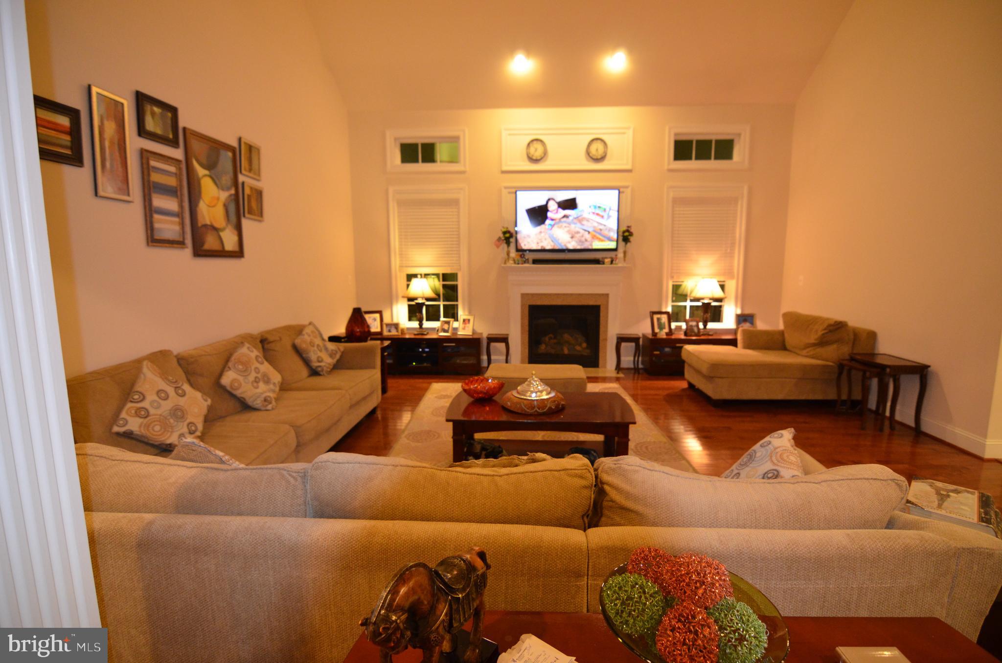 AMANDA PLACE - Residential Lease