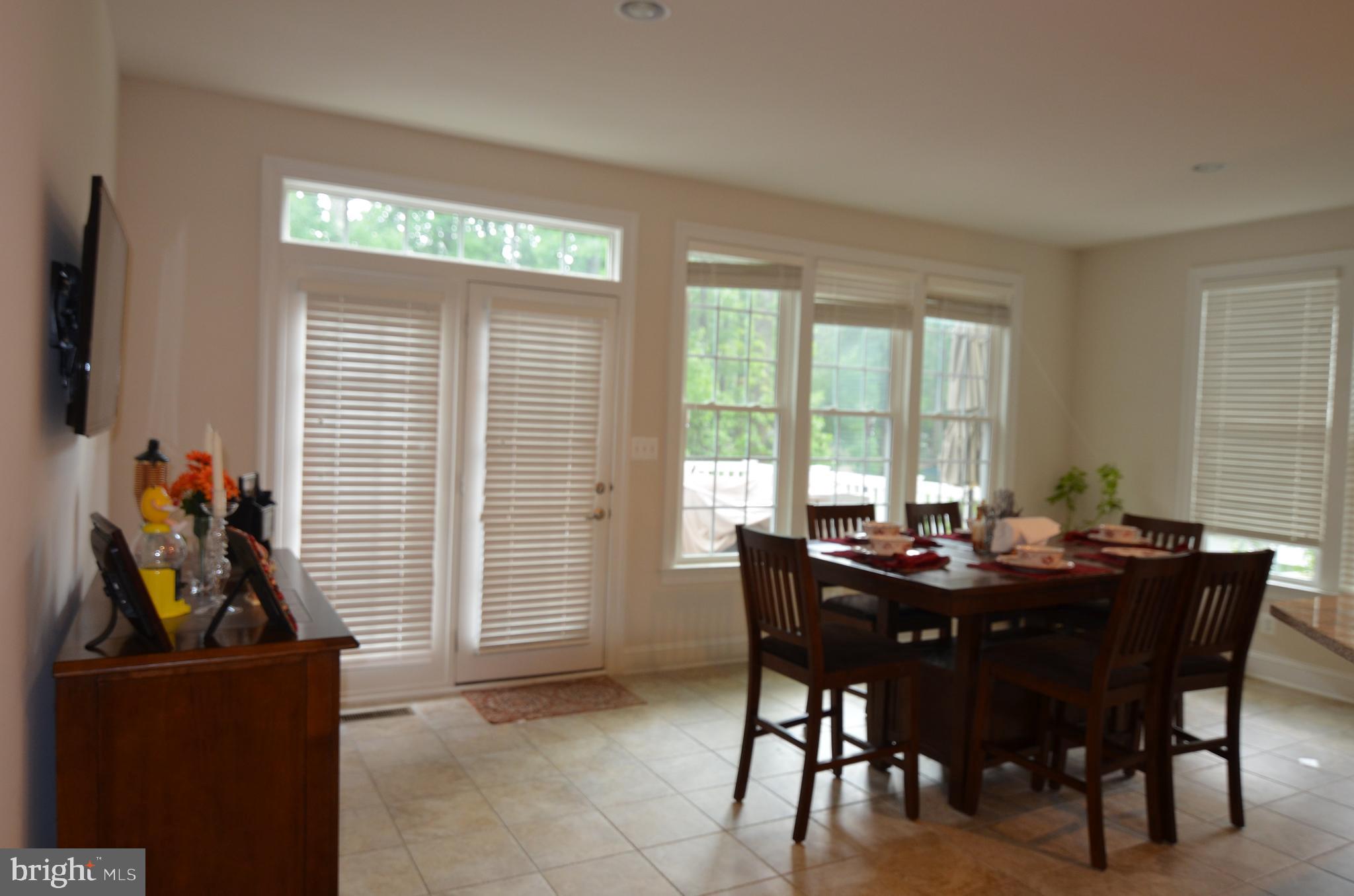 AMANDA PLACE - Residential Lease