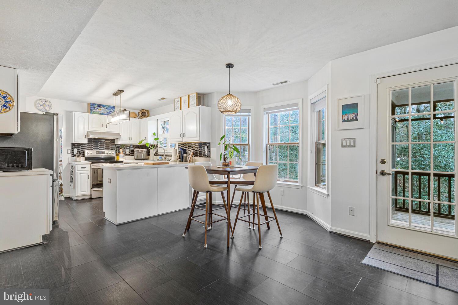 HICKORY NUT OF WILDEWOOD - Residential