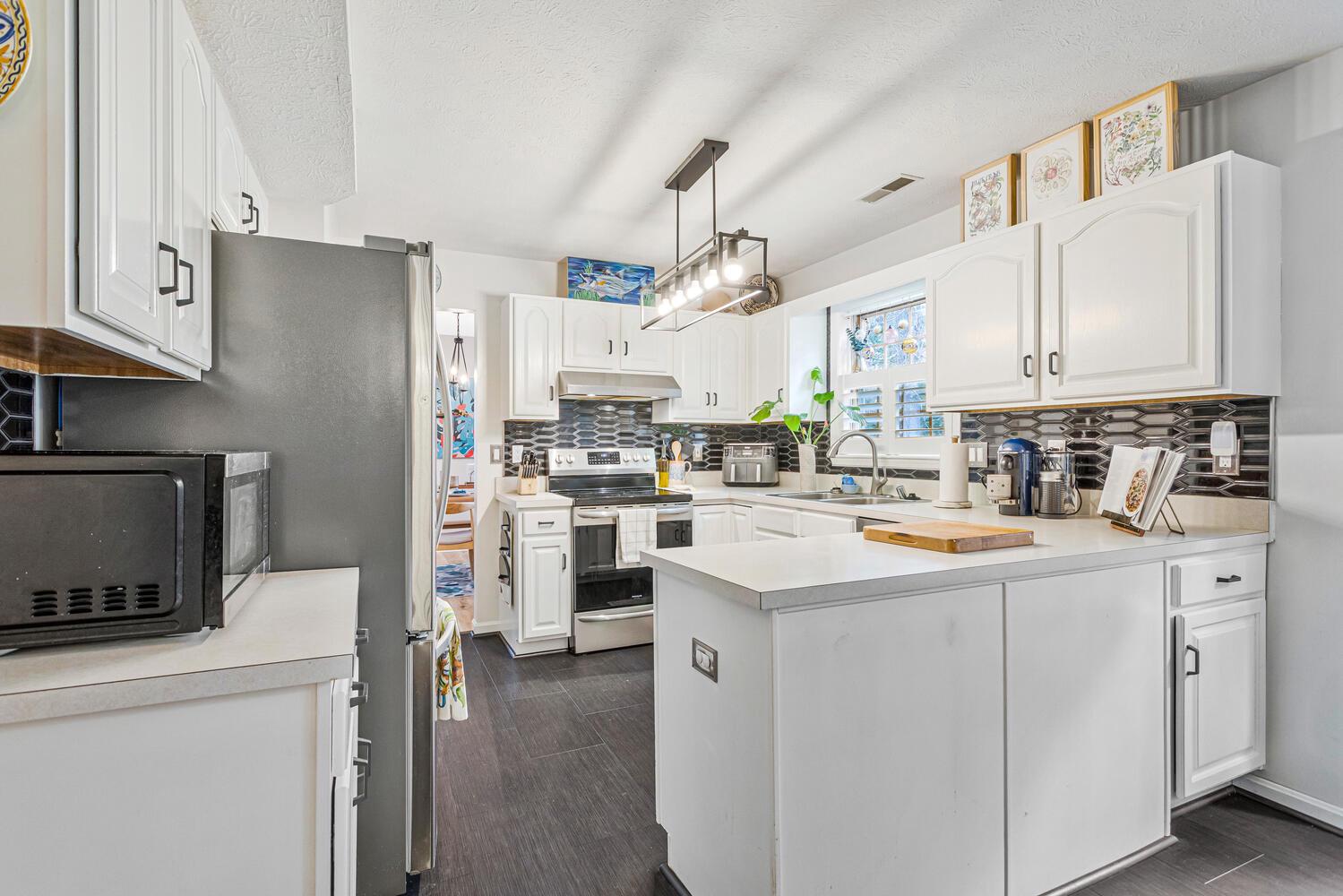 HICKORY NUT OF WILDEWOOD - Residential