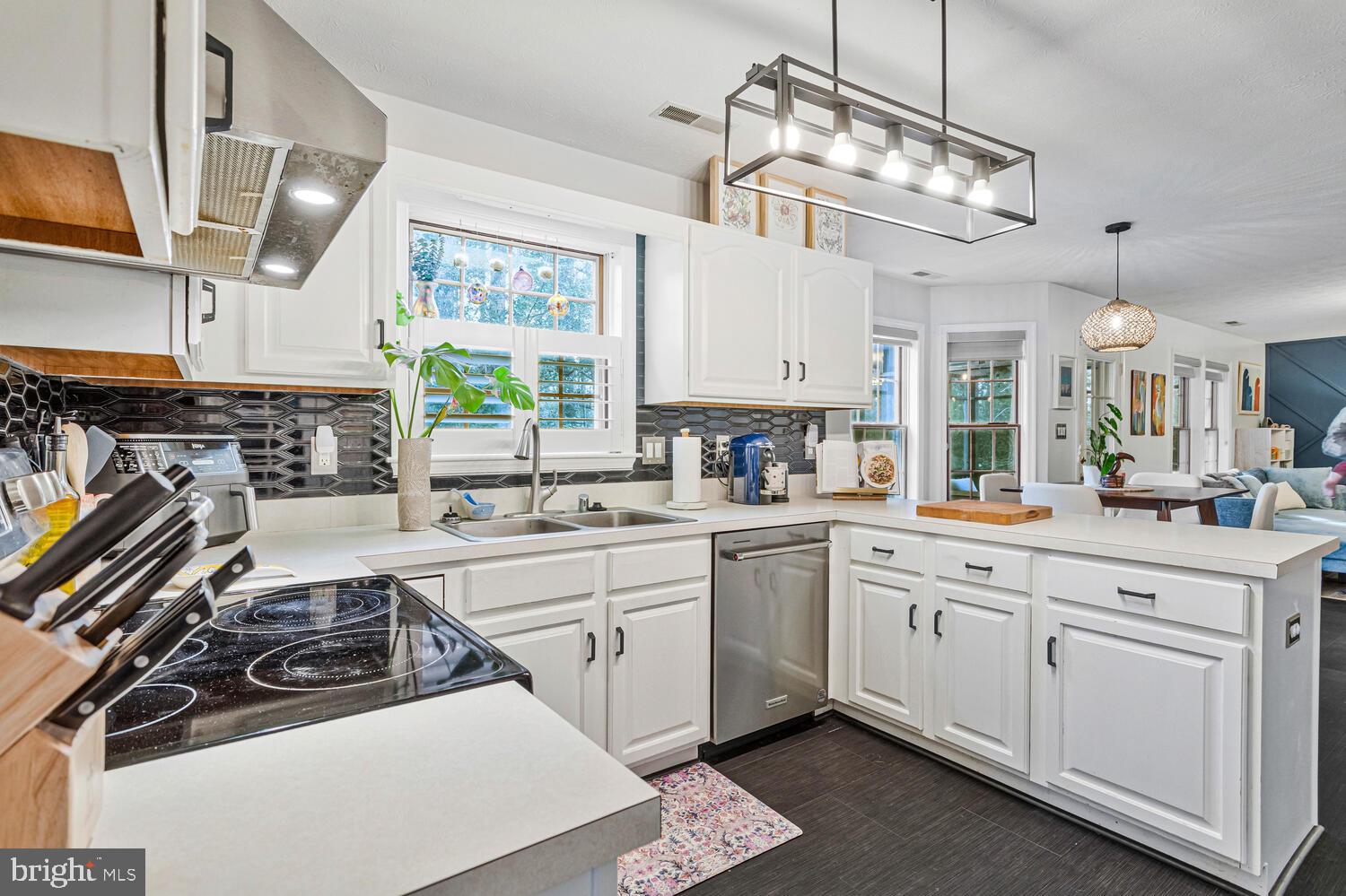 HICKORY NUT OF WILDEWOOD - Residential