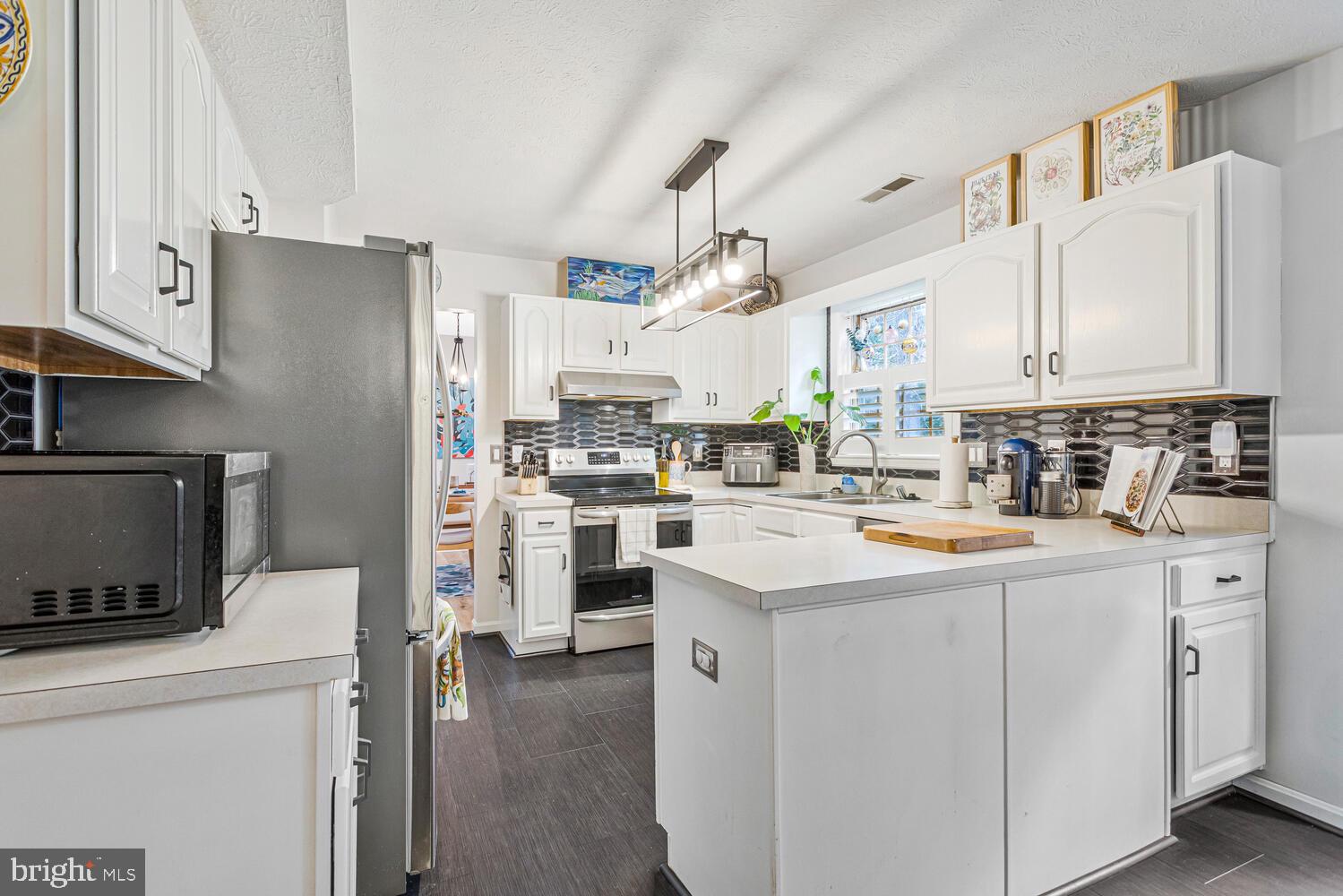 HICKORY NUT OF WILDEWOOD - Residential