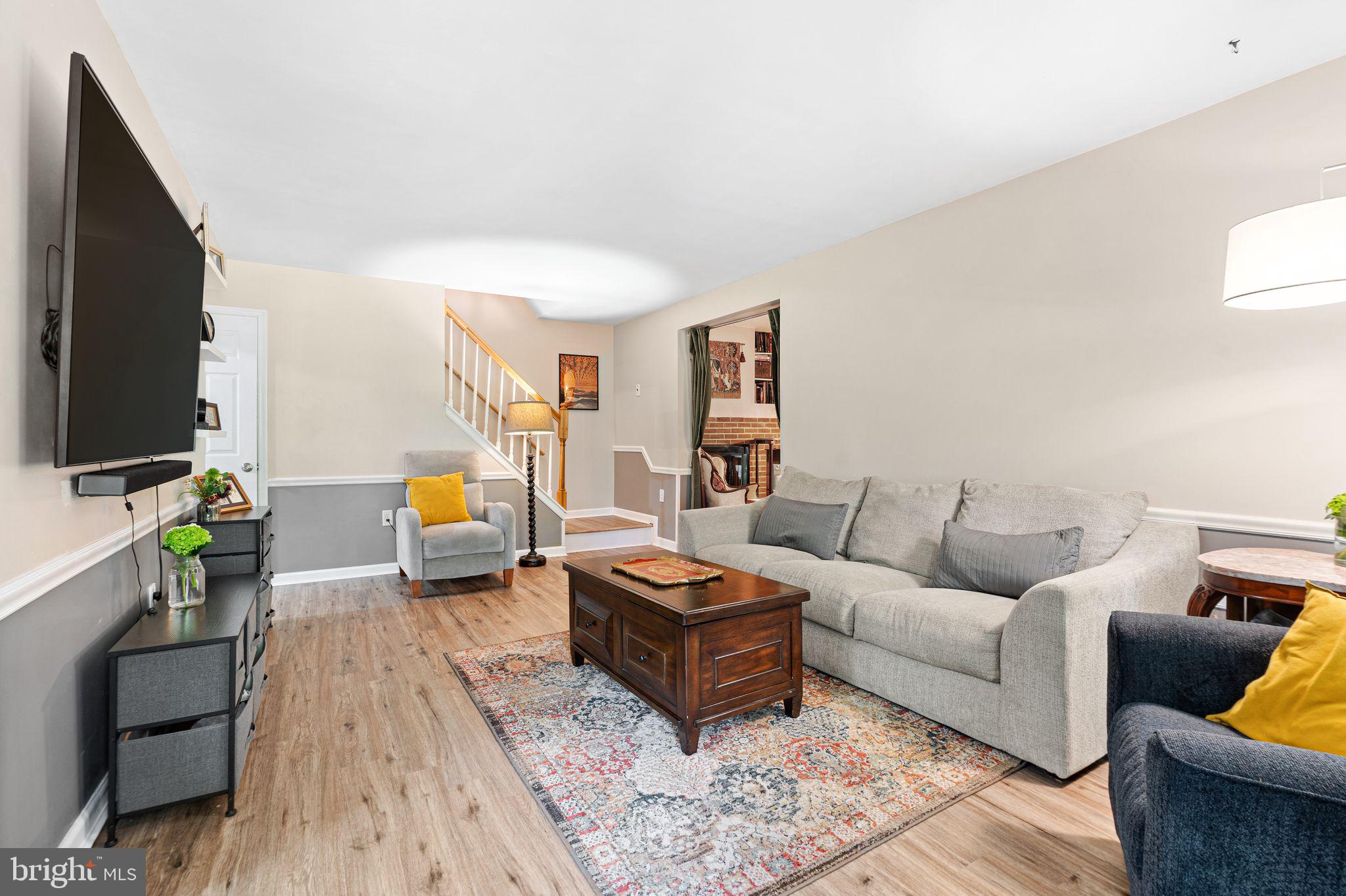 709 MIDDLETON PLACE