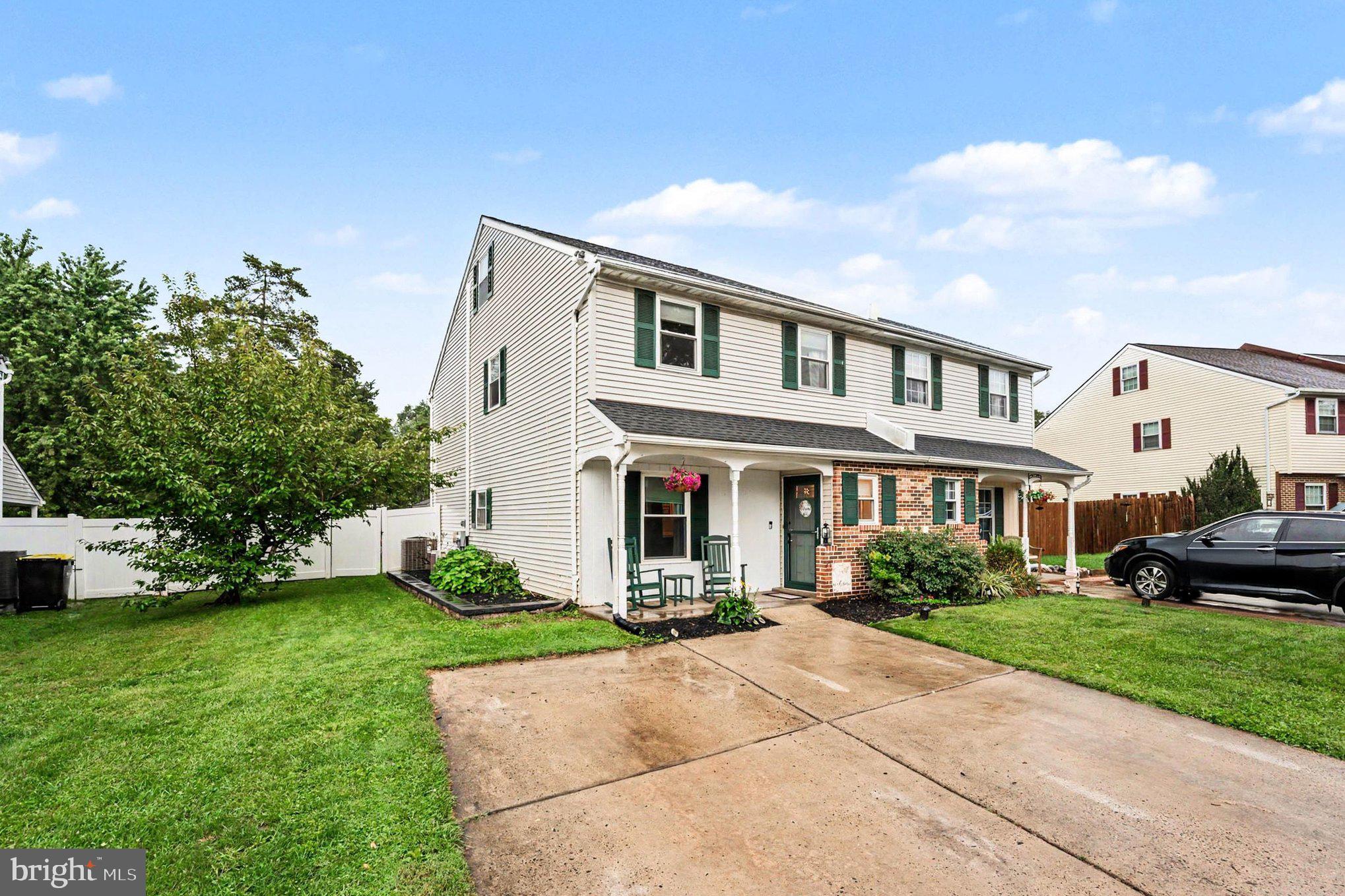 2021 EASTER AVENUE