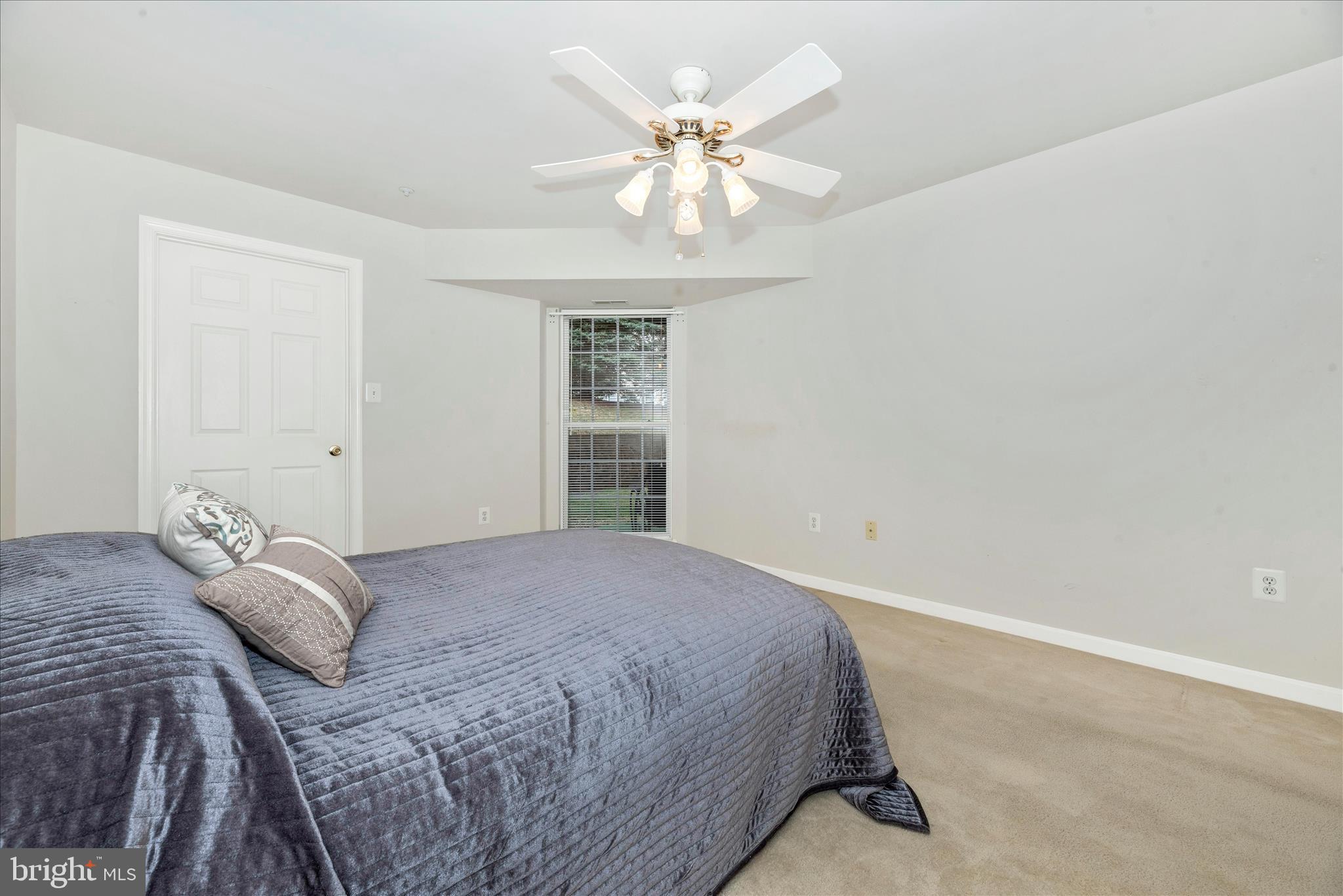 RIDGEVIEW - Residential