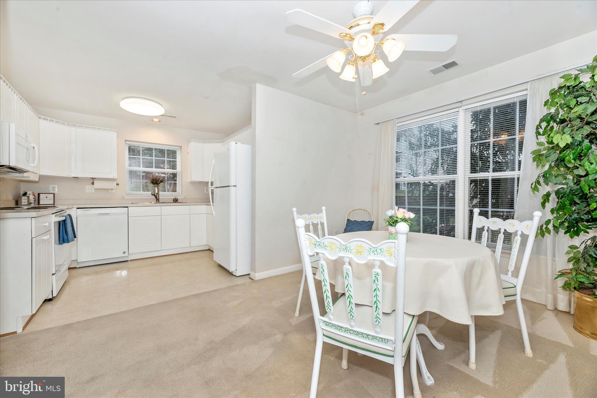 RIDGEVIEW - Residential