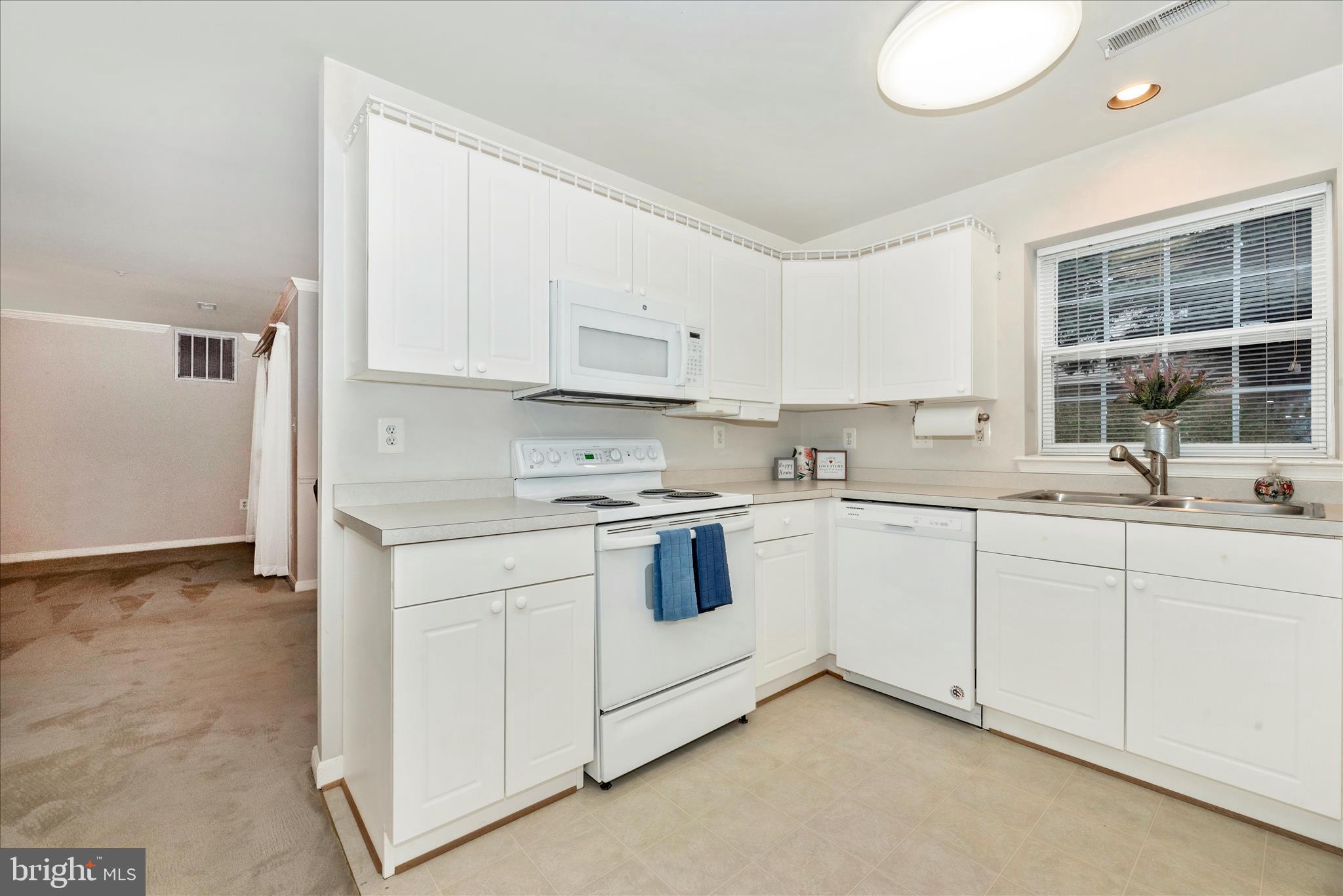 RIDGEVIEW - Residential