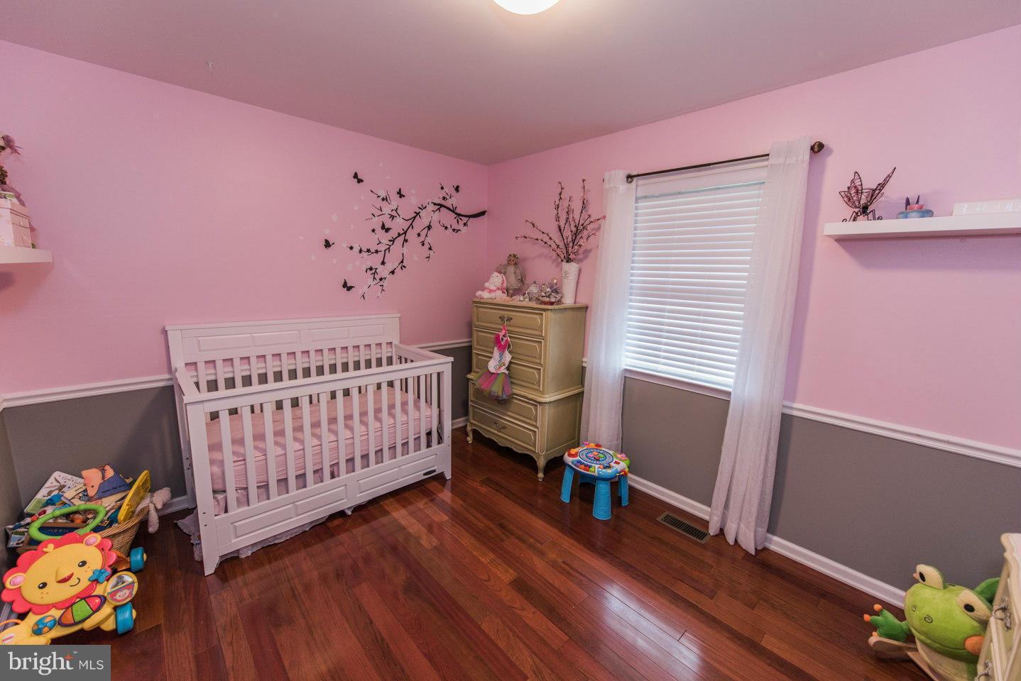 ROYAL VIEW ESTATES - Residential