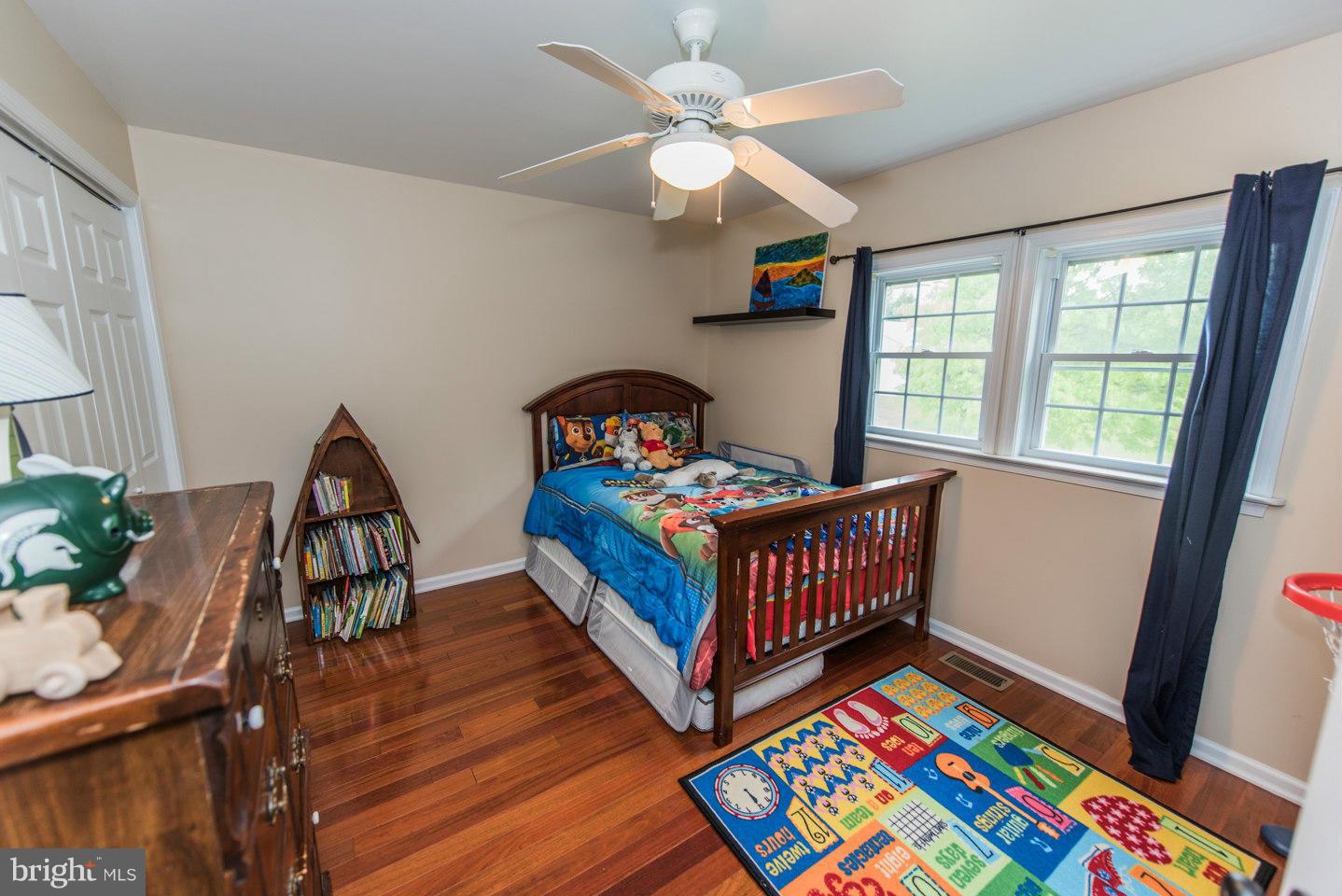 ROYAL VIEW ESTATES - Residential