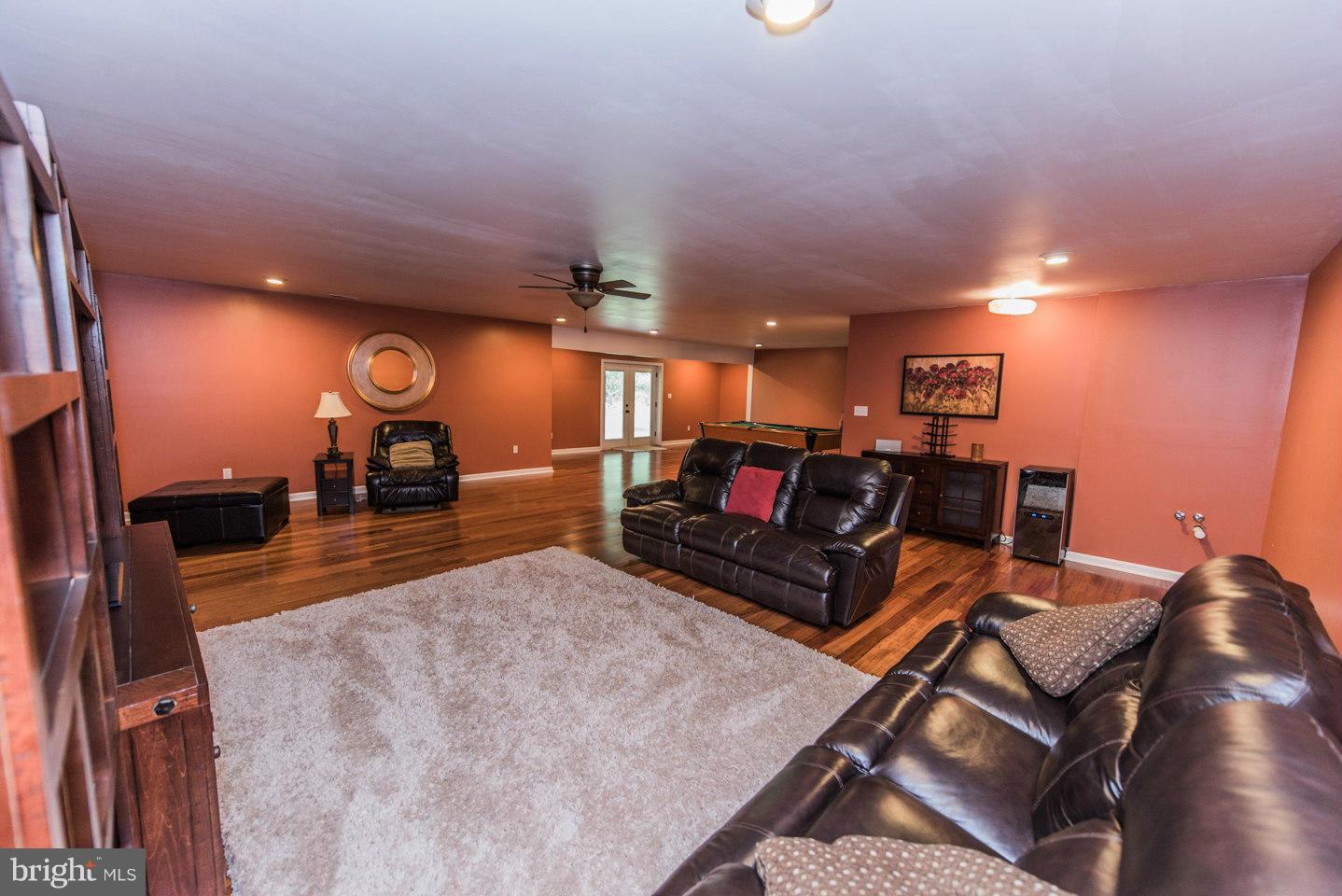 ROYAL VIEW ESTATES - Residential