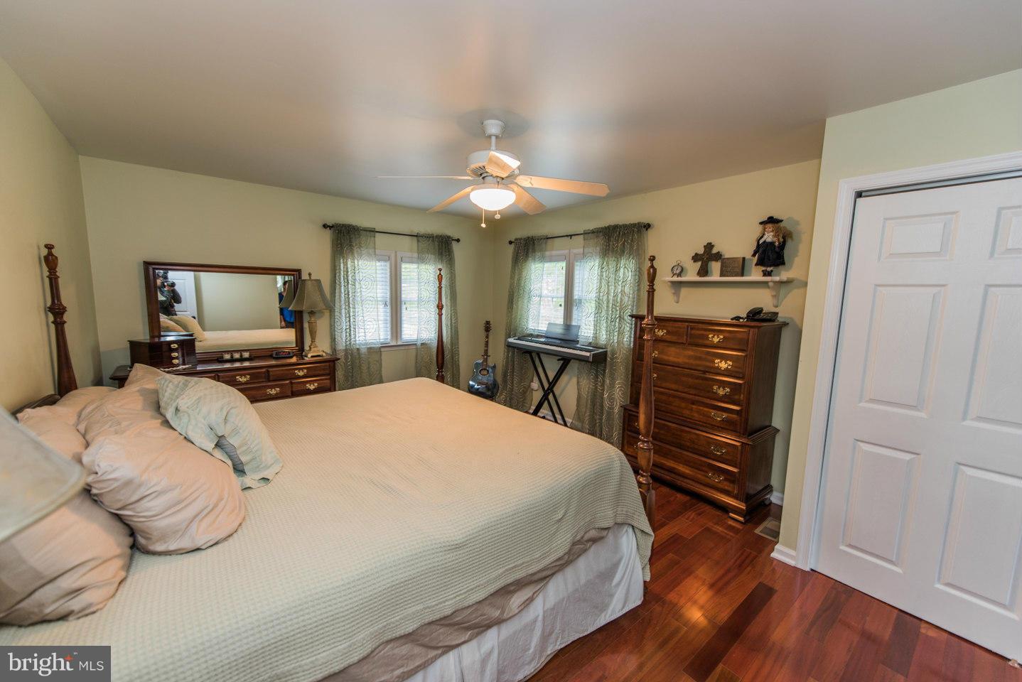 ROYAL VIEW ESTATES - Residential