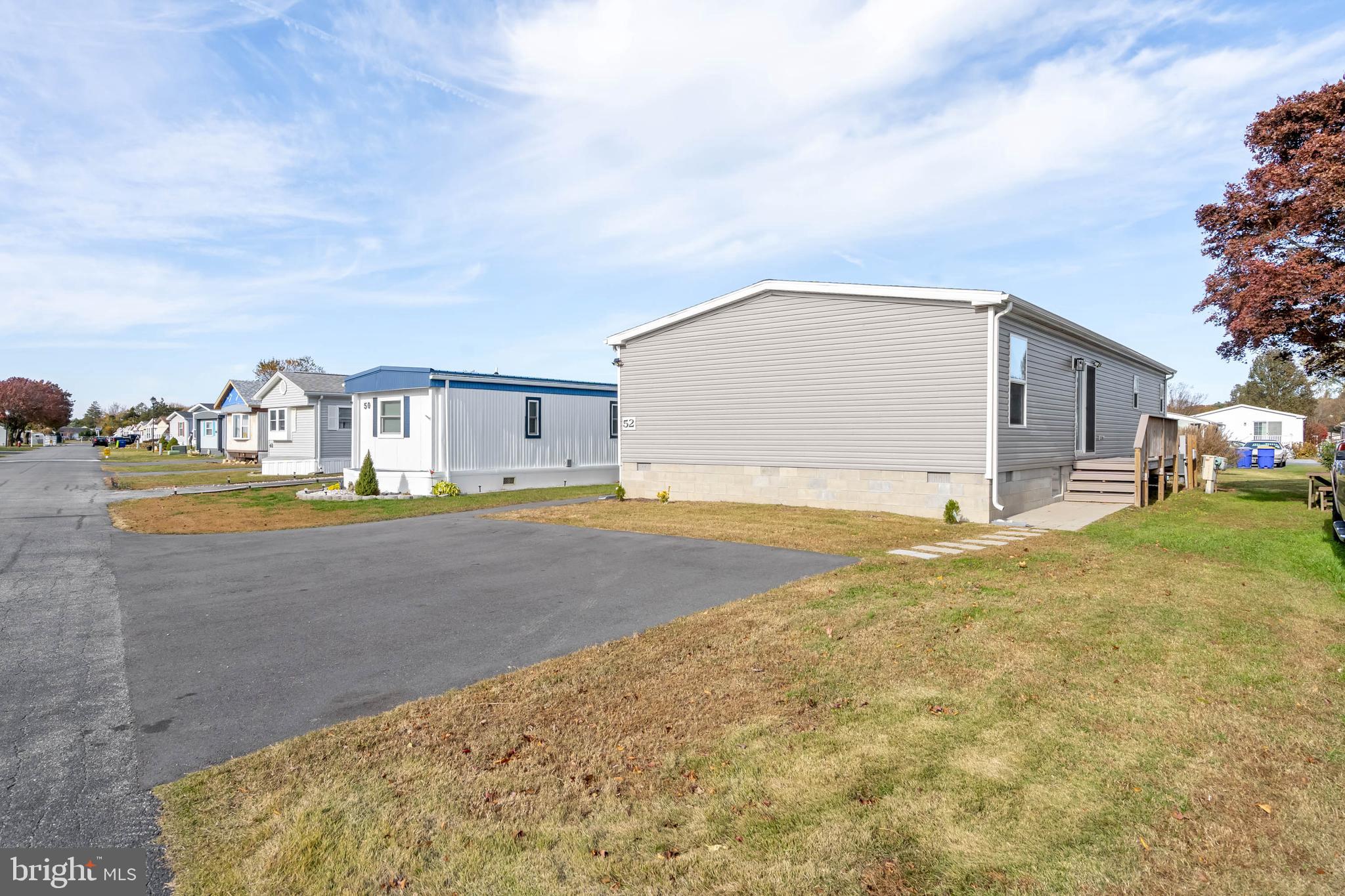 COLONIAL EAST - Residential