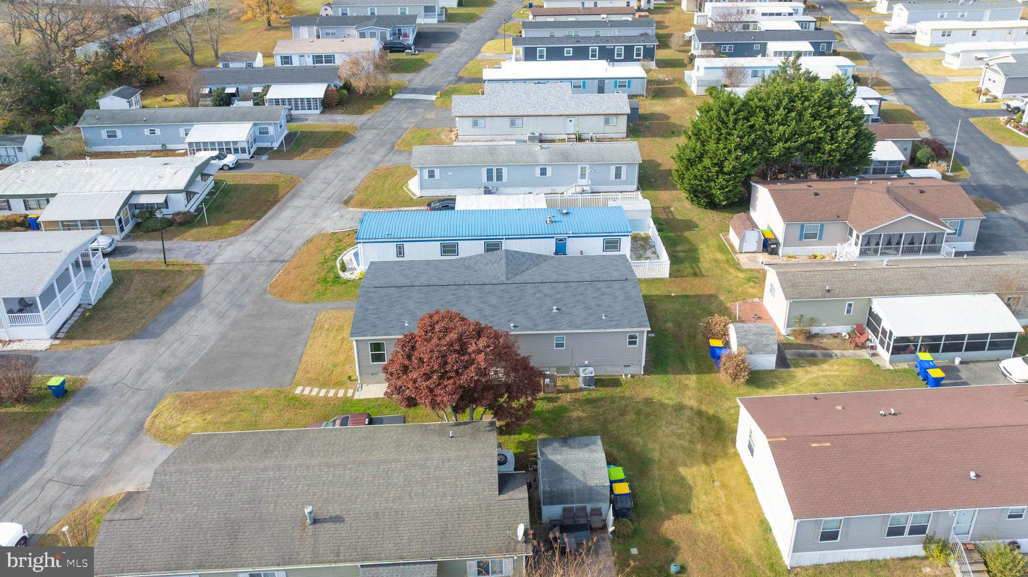 COLONIAL EAST - Residential