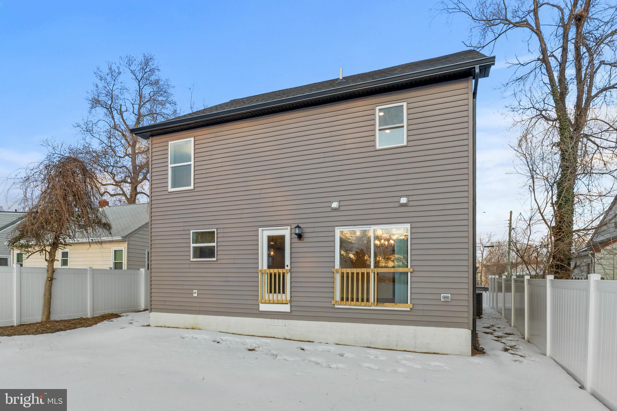 EASTPORT - Residential