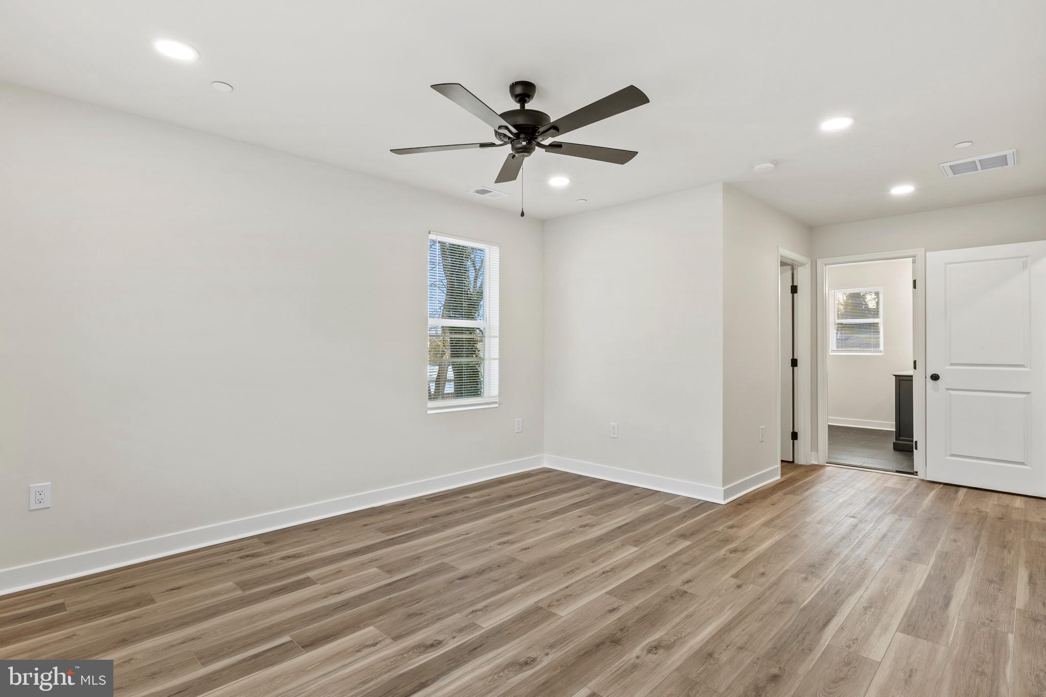 EASTPORT - Residential