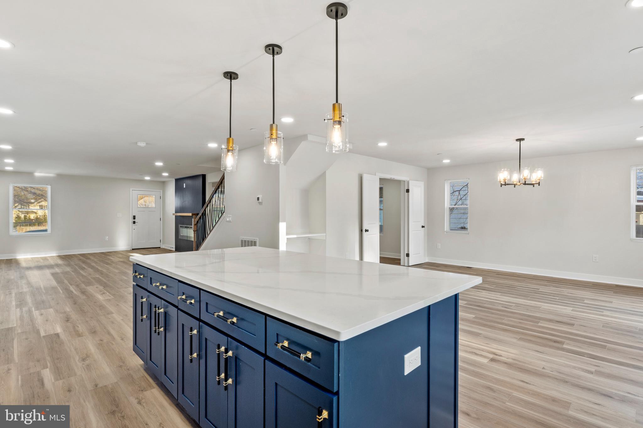 EASTPORT - Residential