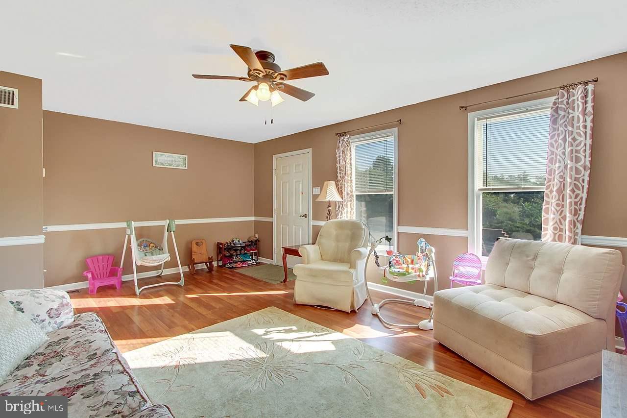 VALLEY GREEN - Residential