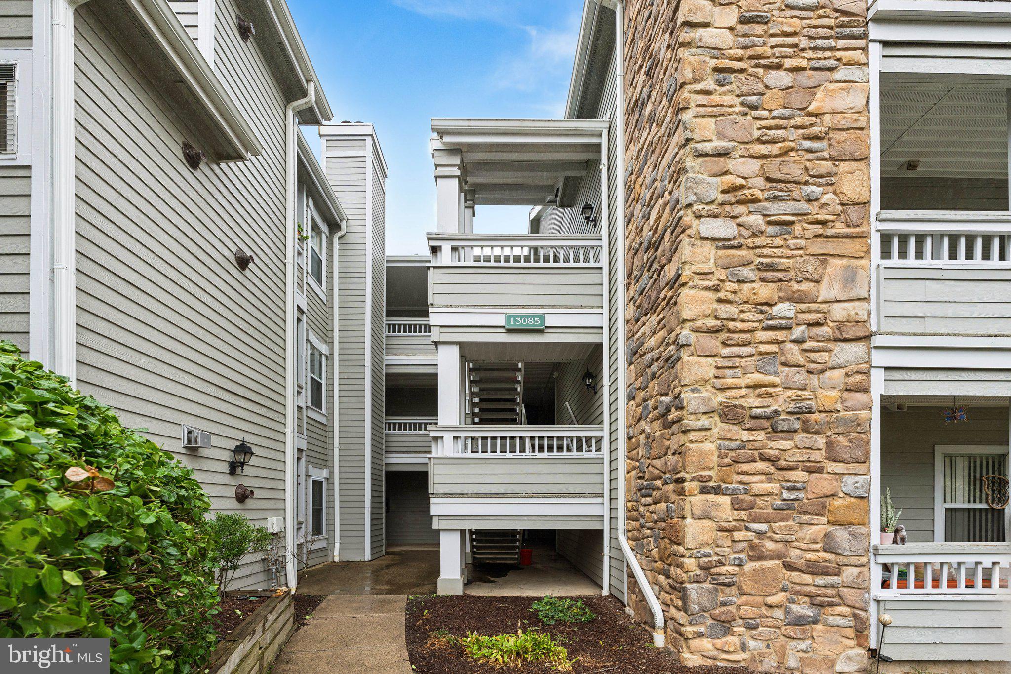 STONECROFT CONDO - Residential Lease