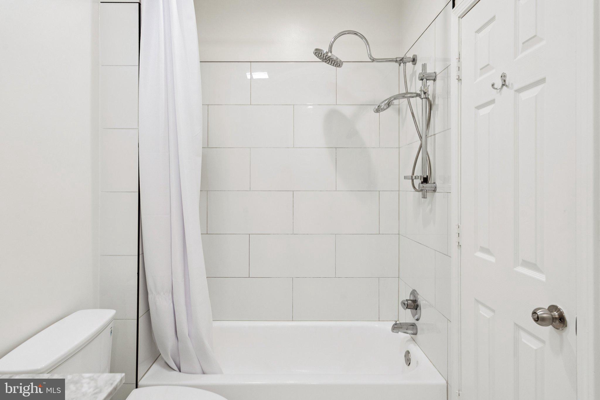 STONECROFT CONDO - Residential Lease