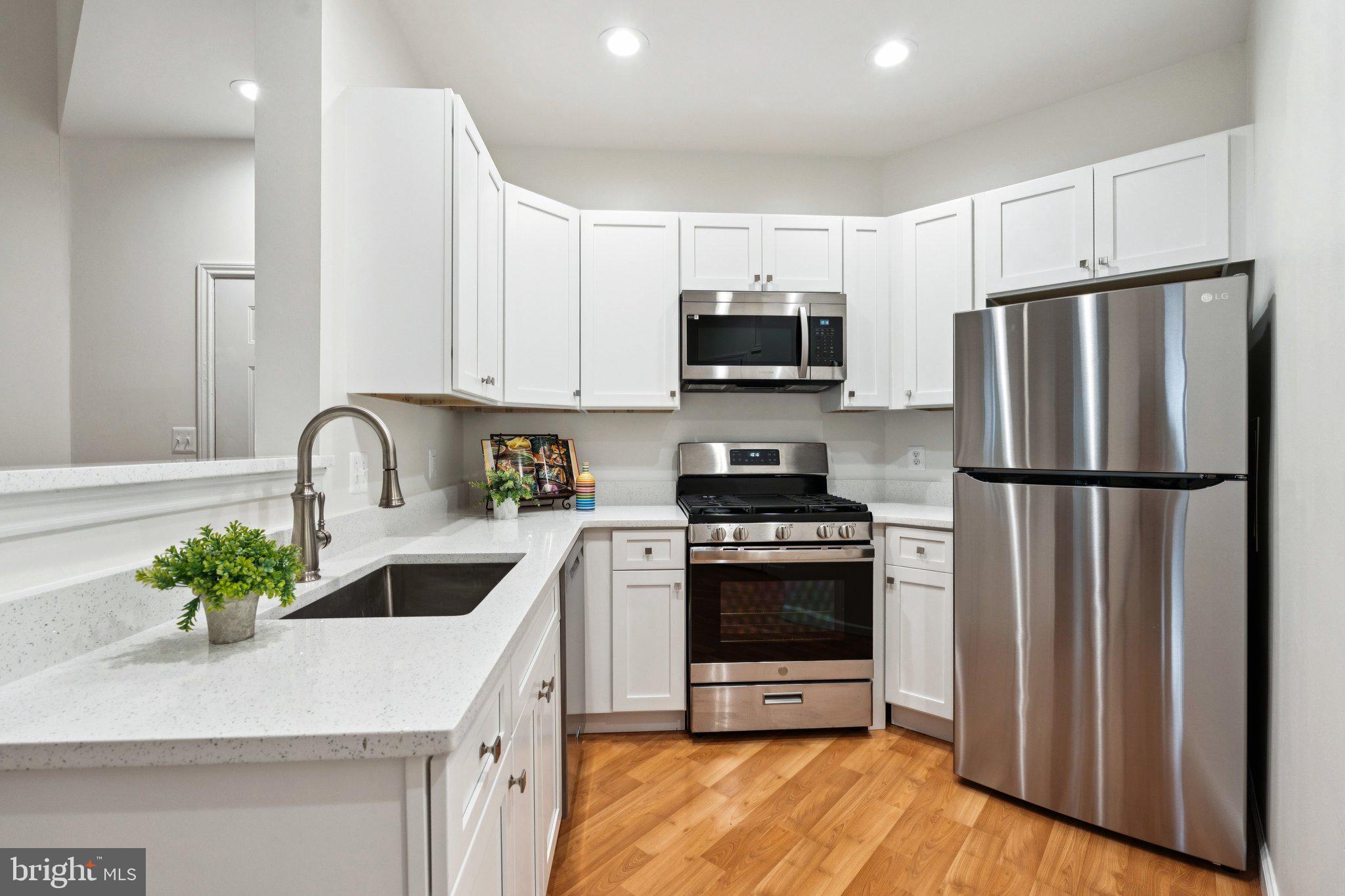 STONECROFT CONDO - Residential Lease