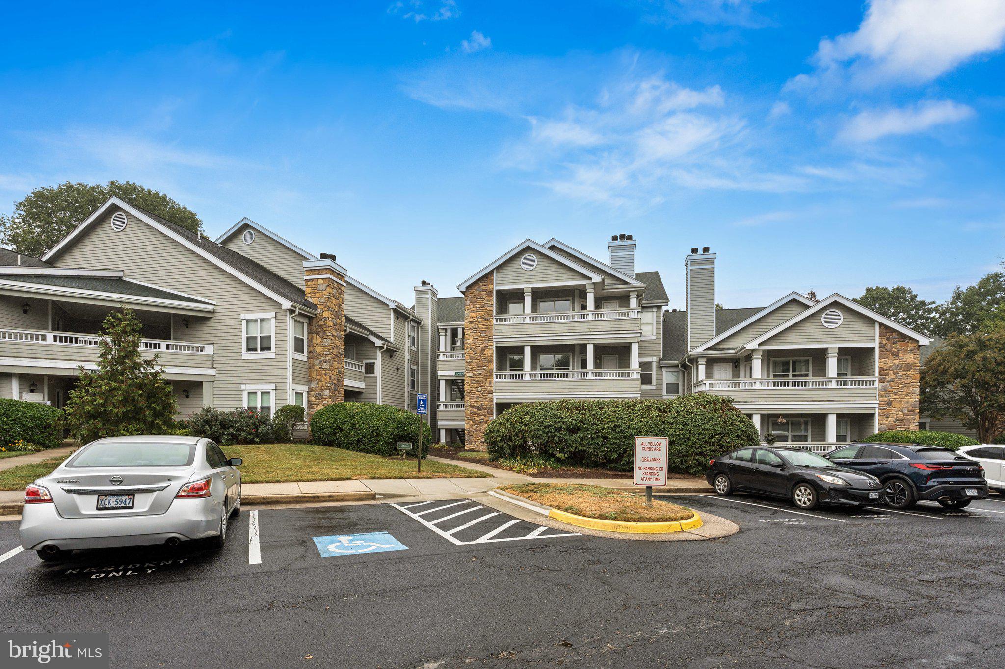 STONECROFT CONDO - Residential Lease
