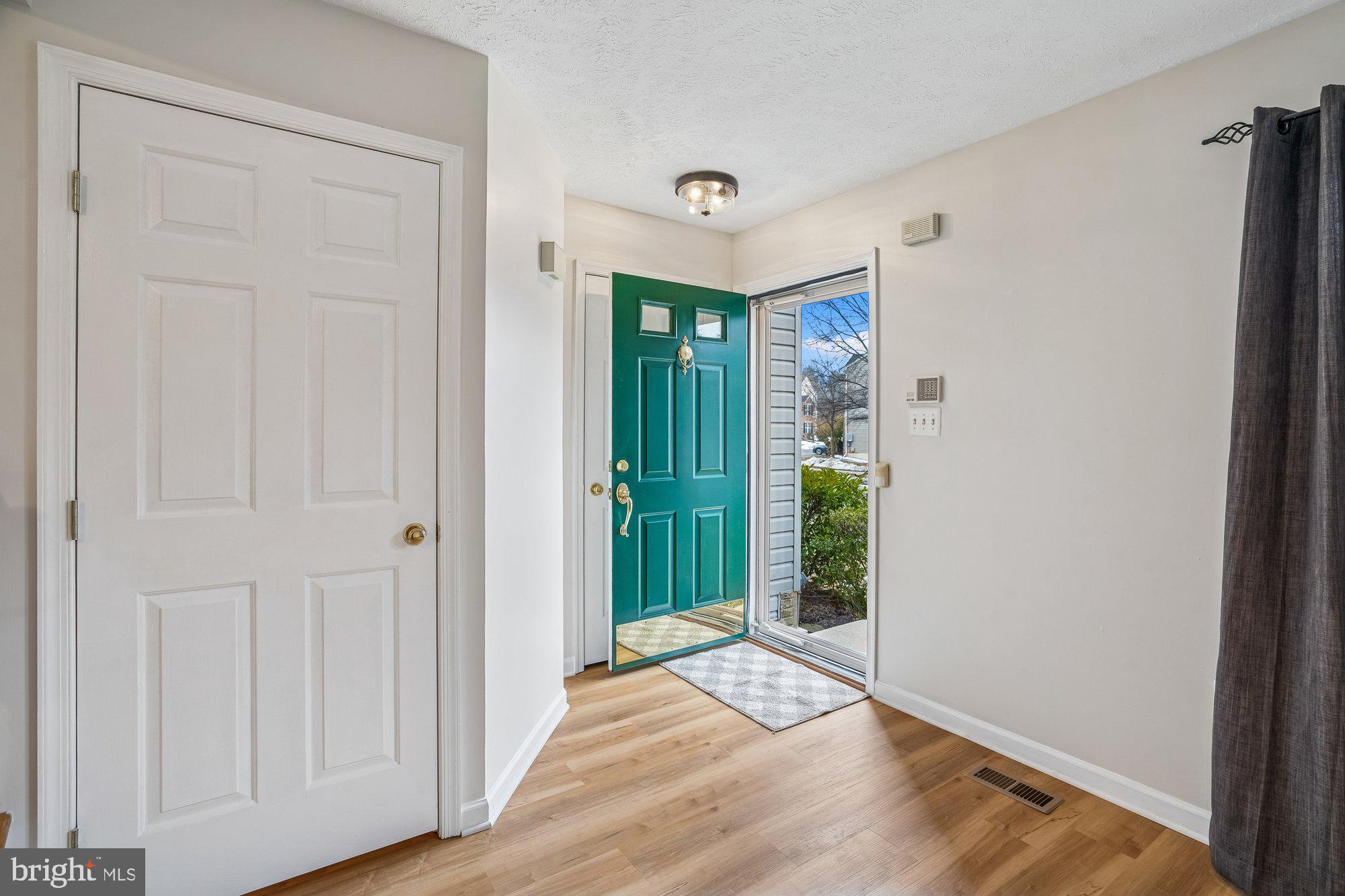 SUMMERS RUN - Residential