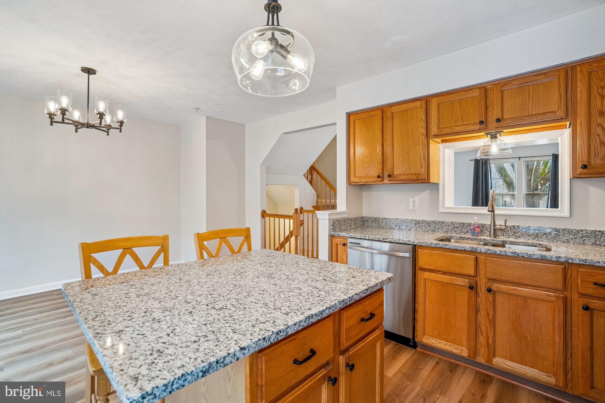 SUMMERS RUN - Residential