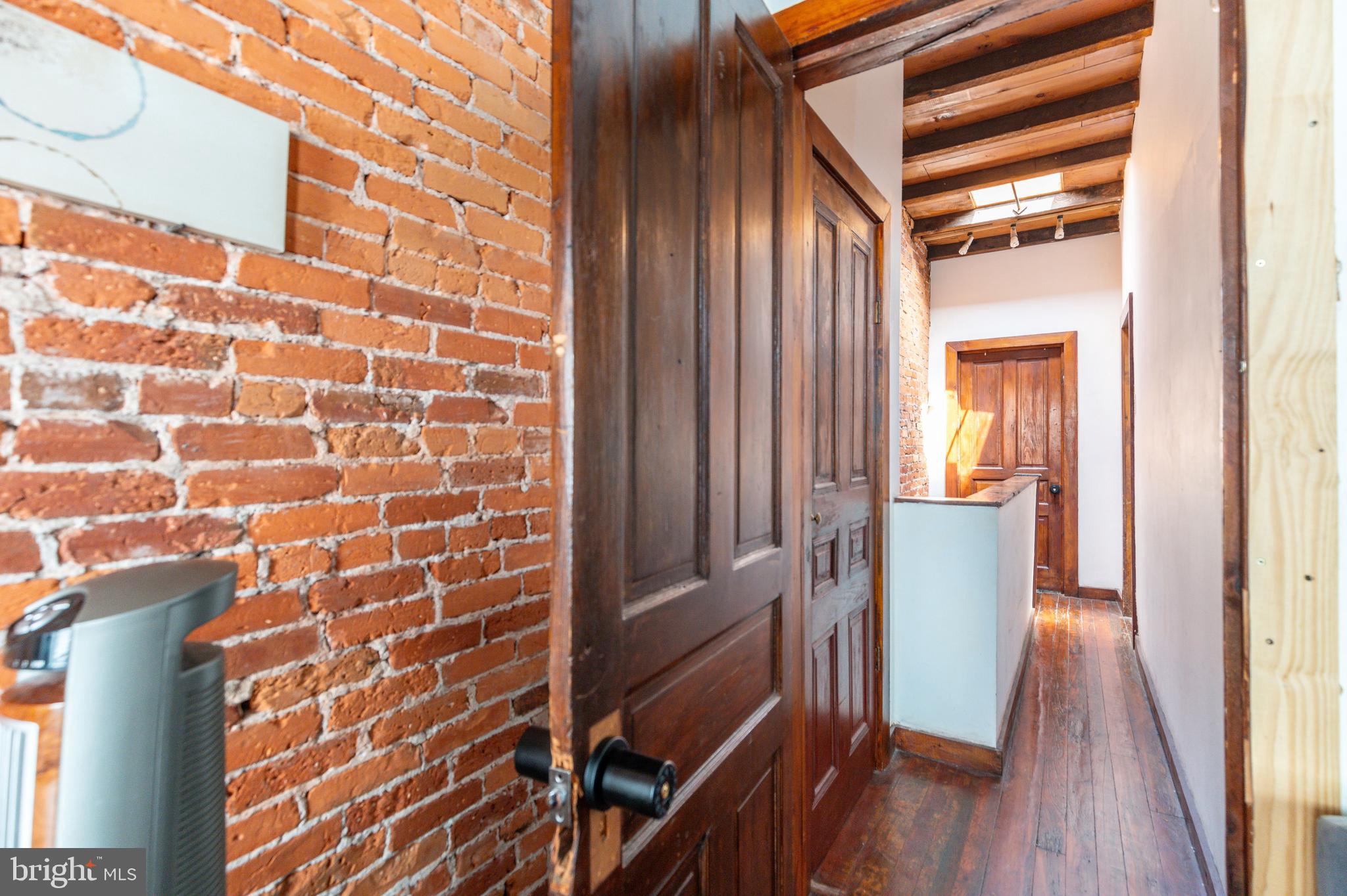 UNIVERSITY CITY - Residential