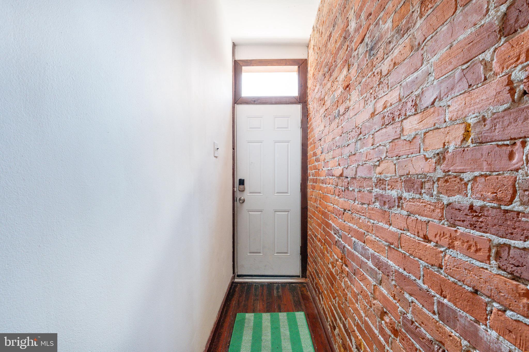 UNIVERSITY CITY - Residential