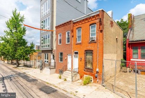 Homes For Sale - 4107 Ludlow Street<br/> PHILADELPHIA, PA 19104