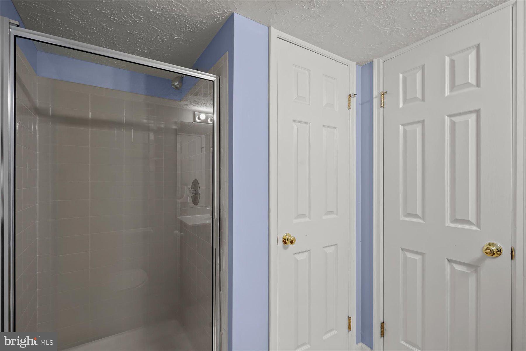 BRIGHTFIELD - Residential