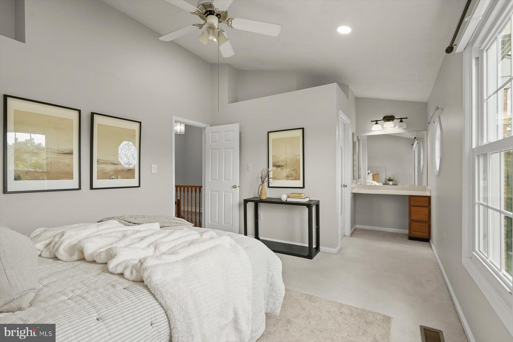 BRIGHTFIELD - Residential