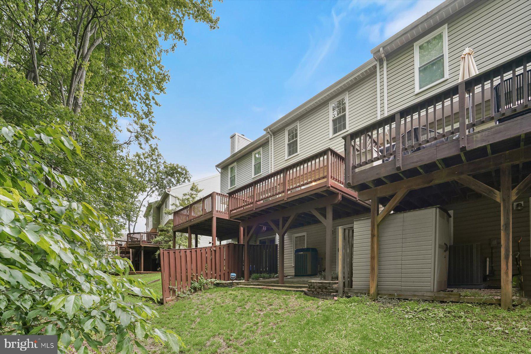 BRIGHTFIELD - Residential