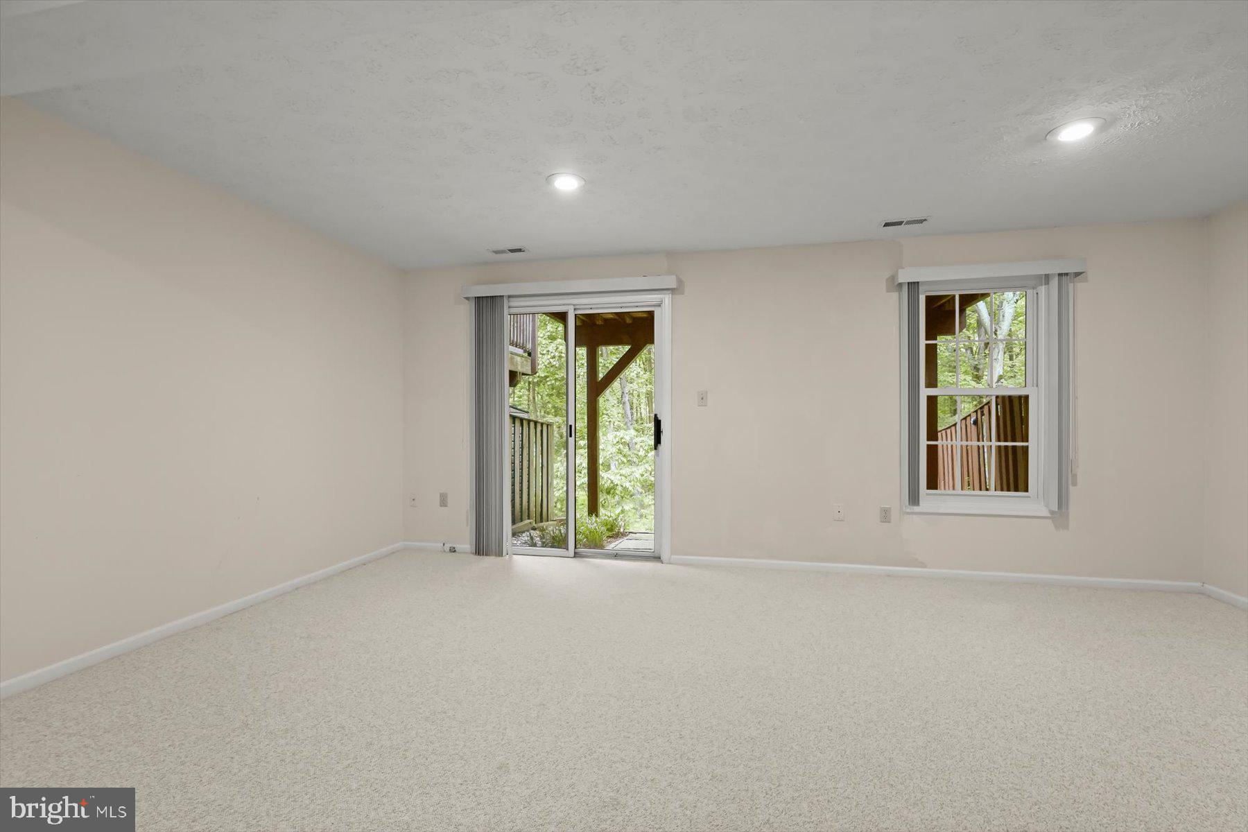 BRIGHTFIELD - Residential