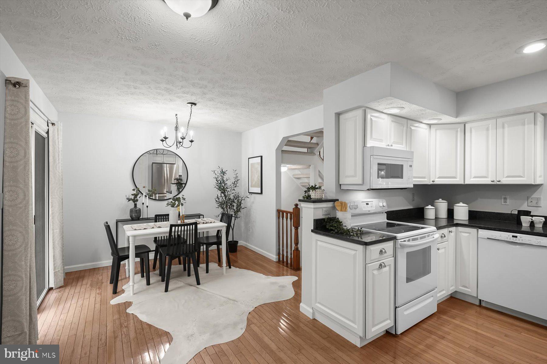 BRIGHTFIELD - Residential