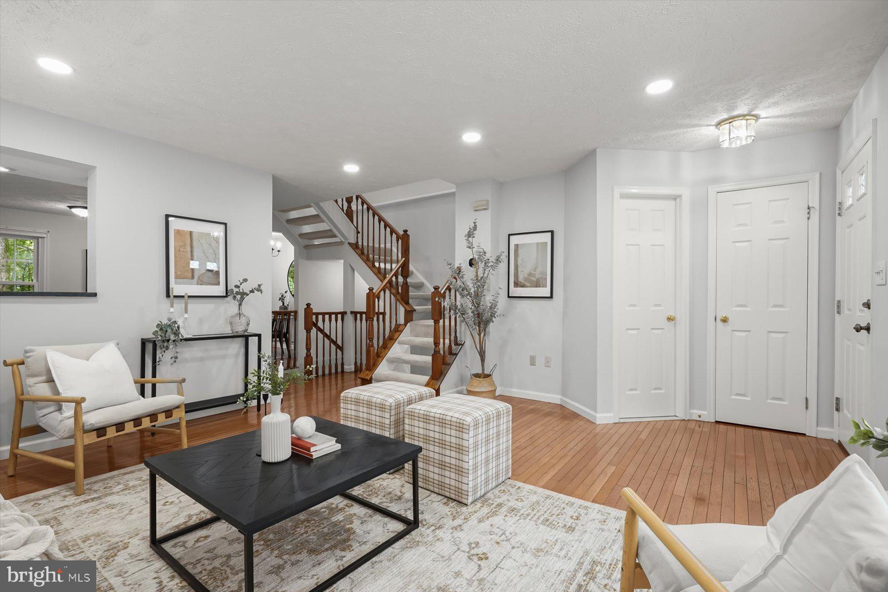 BRIGHTFIELD - Residential