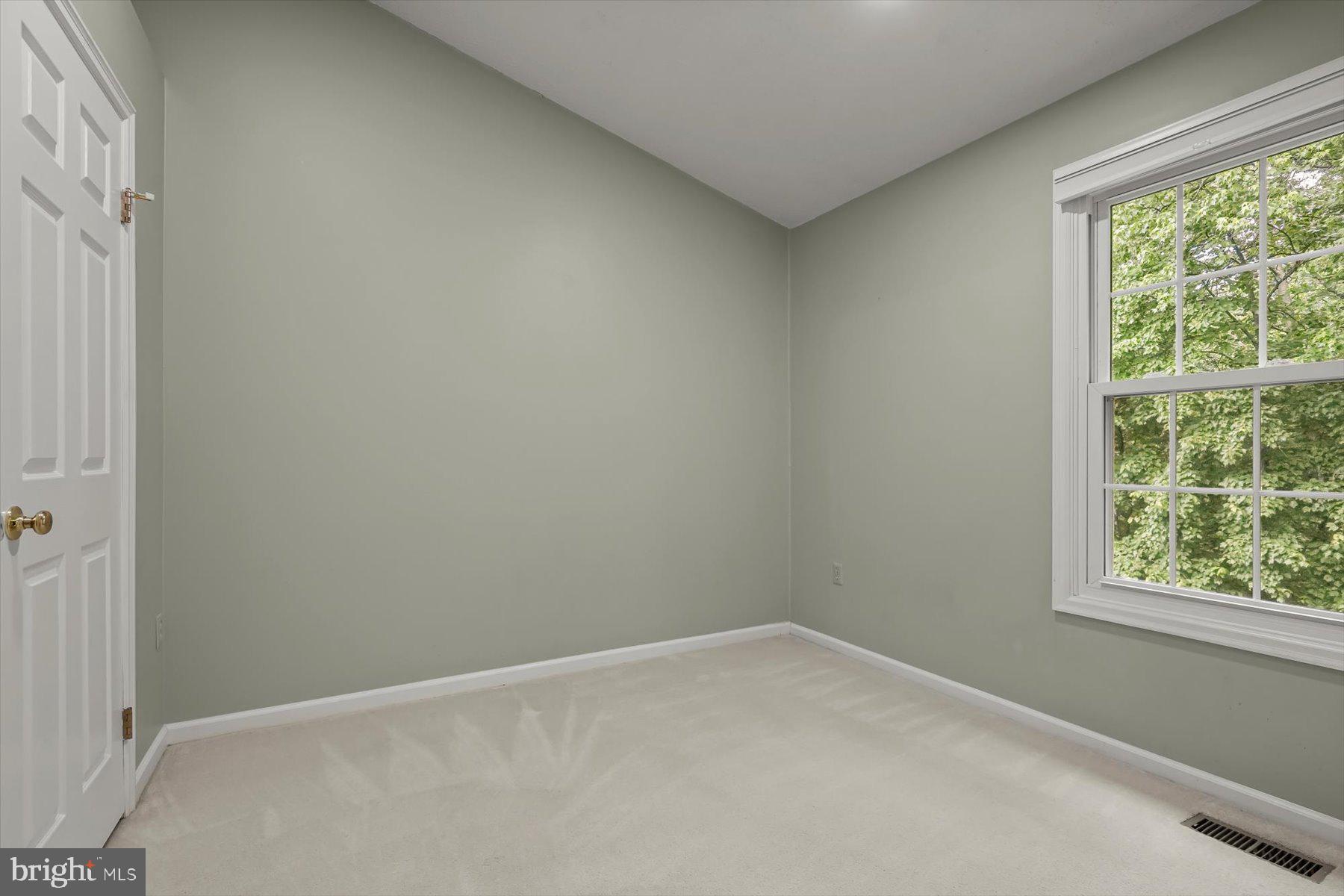 BRIGHTFIELD - Residential