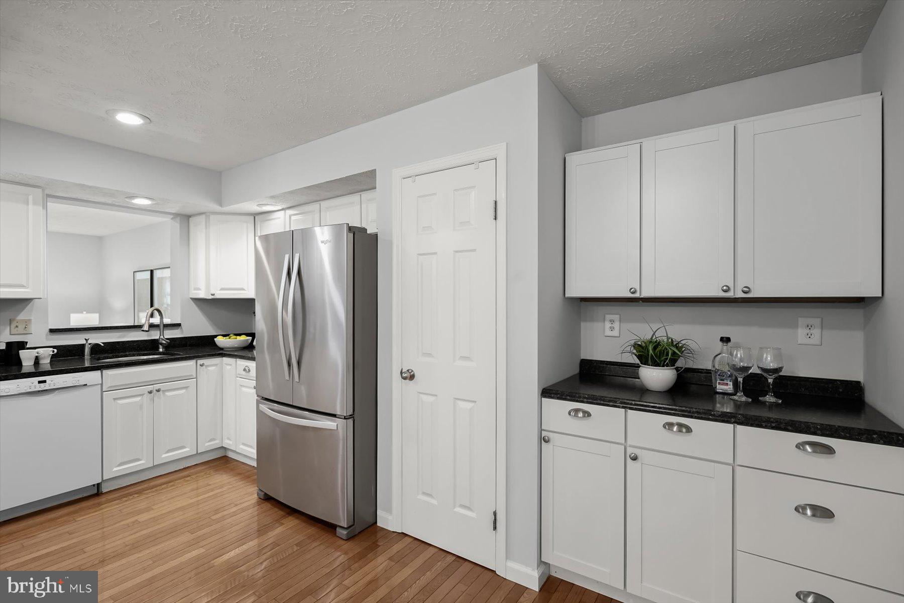 BRIGHTFIELD - Residential