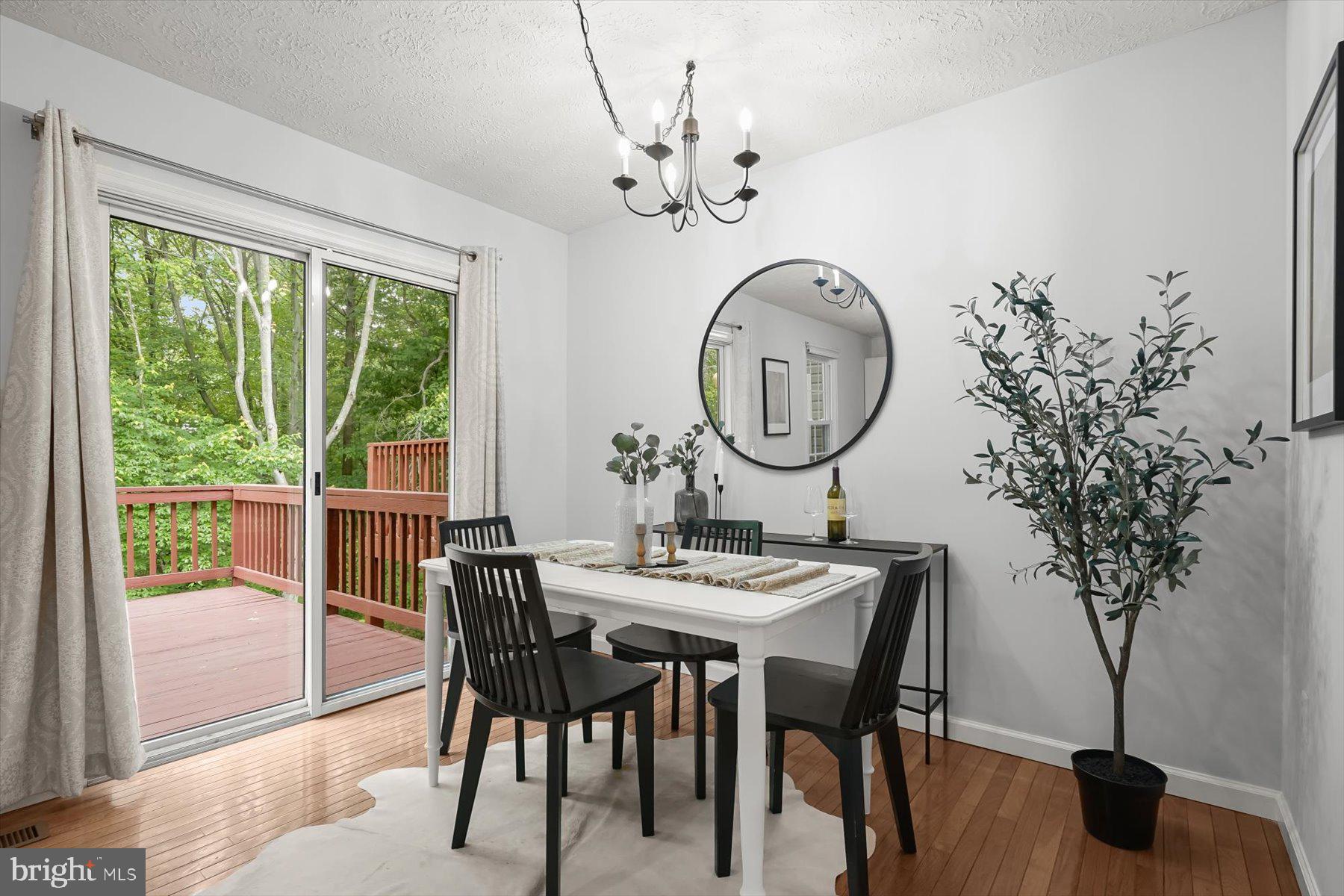 BRIGHTFIELD - Residential