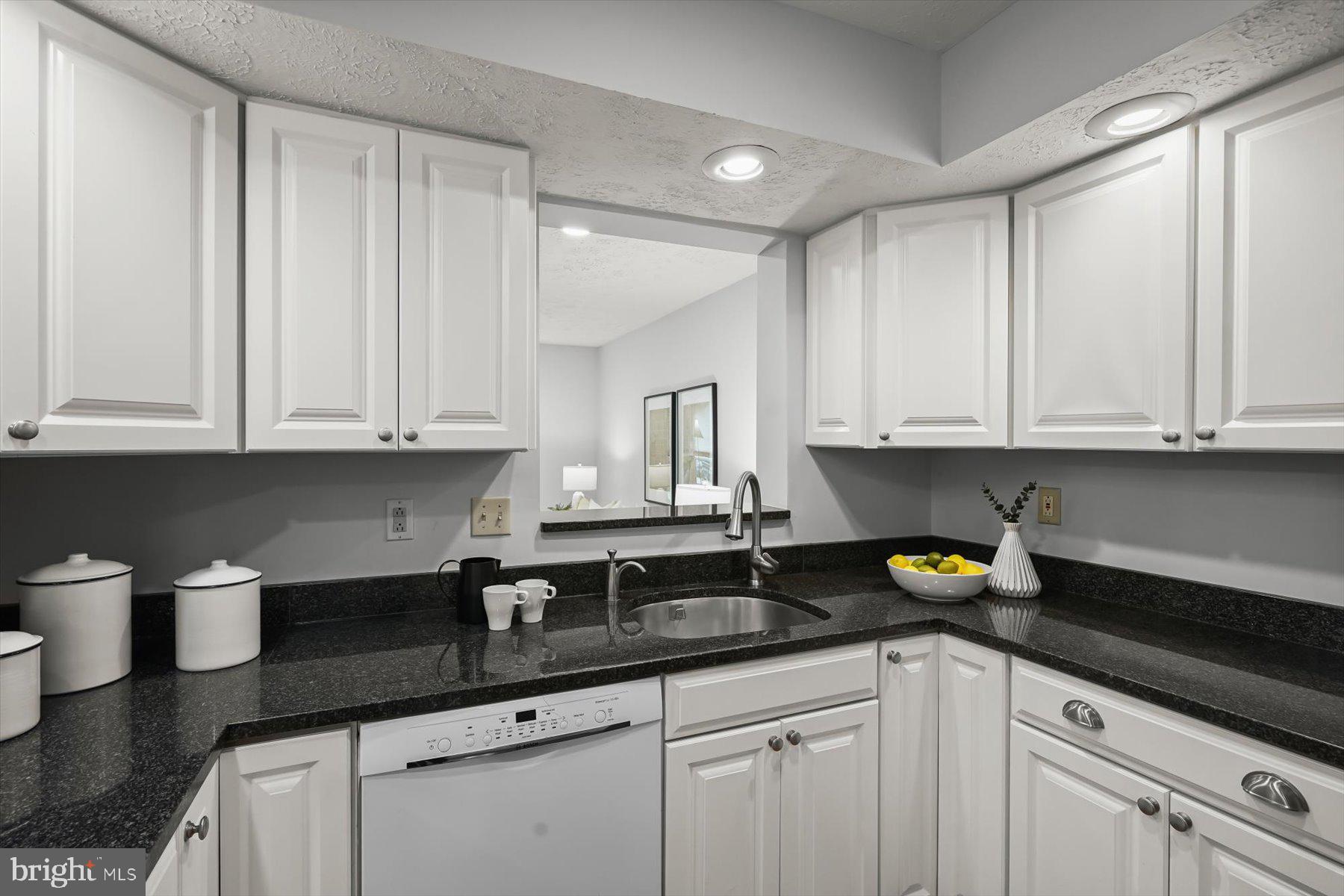 BRIGHTFIELD - Residential