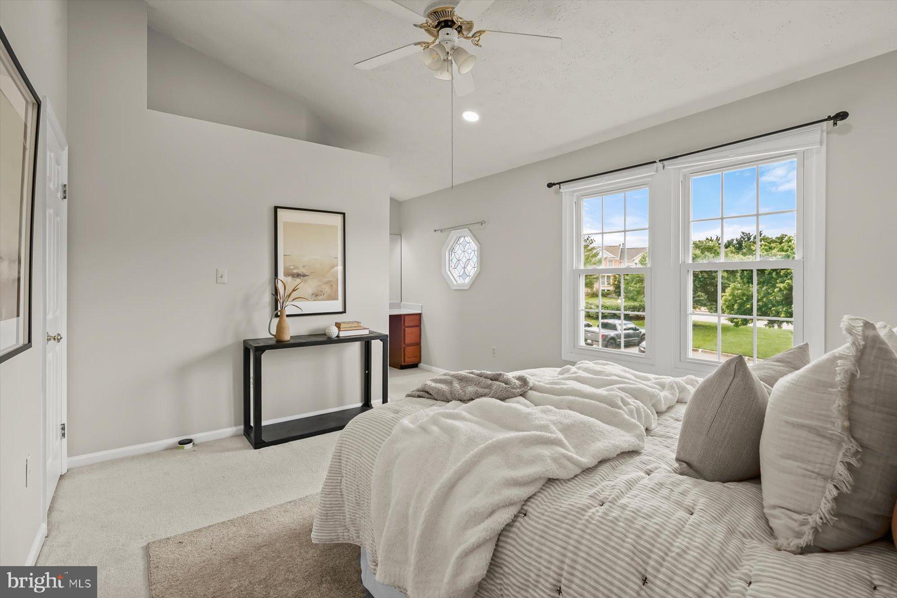 BRIGHTFIELD - Residential