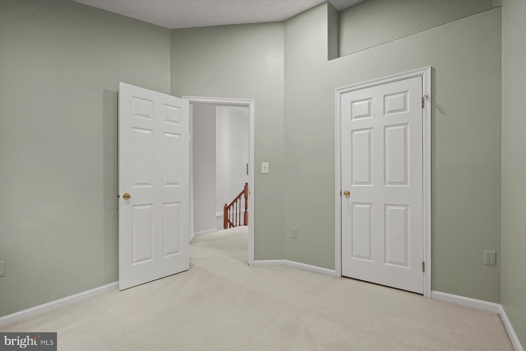 BRIGHTFIELD - Residential