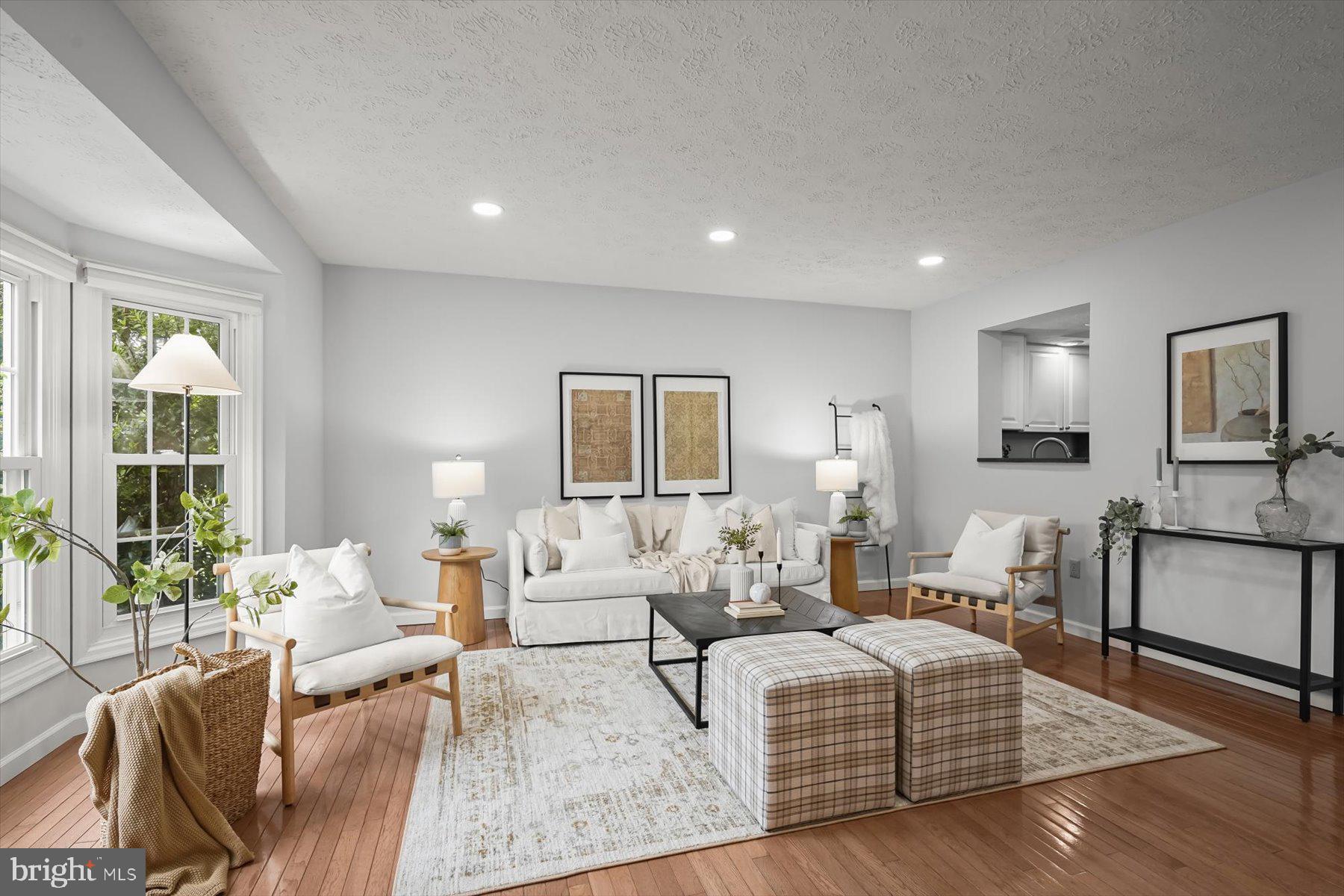 BRIGHTFIELD - Residential