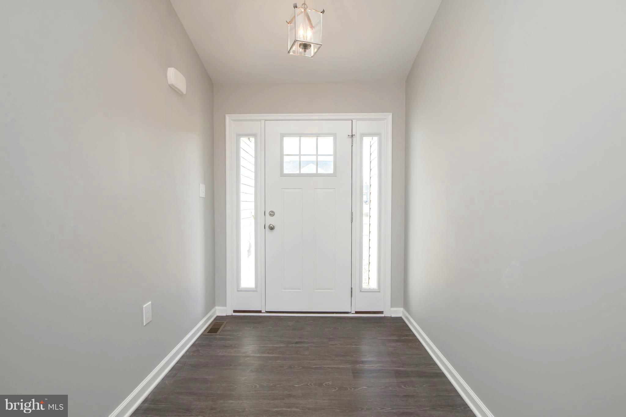 RED HILL - Residential