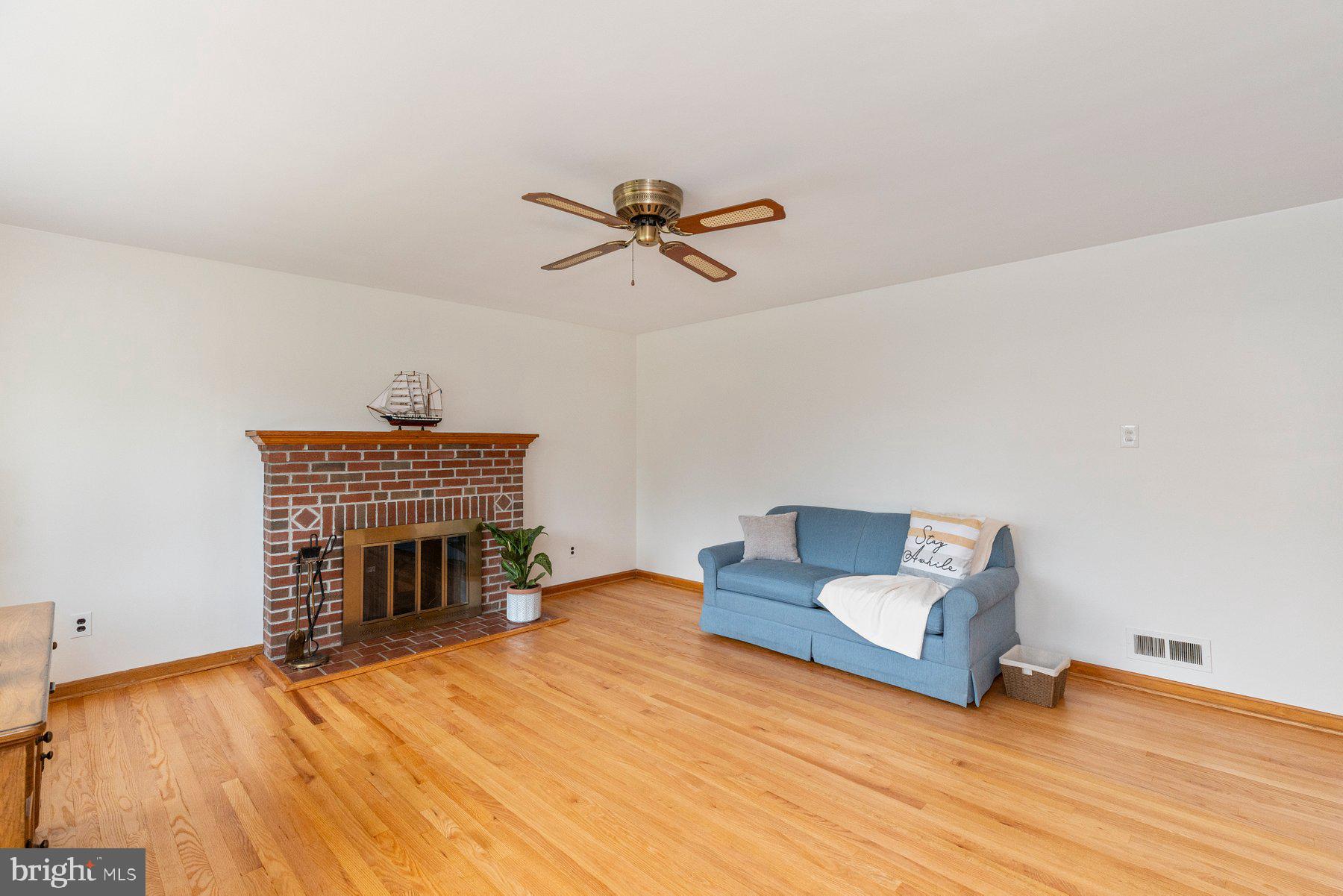 105 JUNIPER CIRCLE
