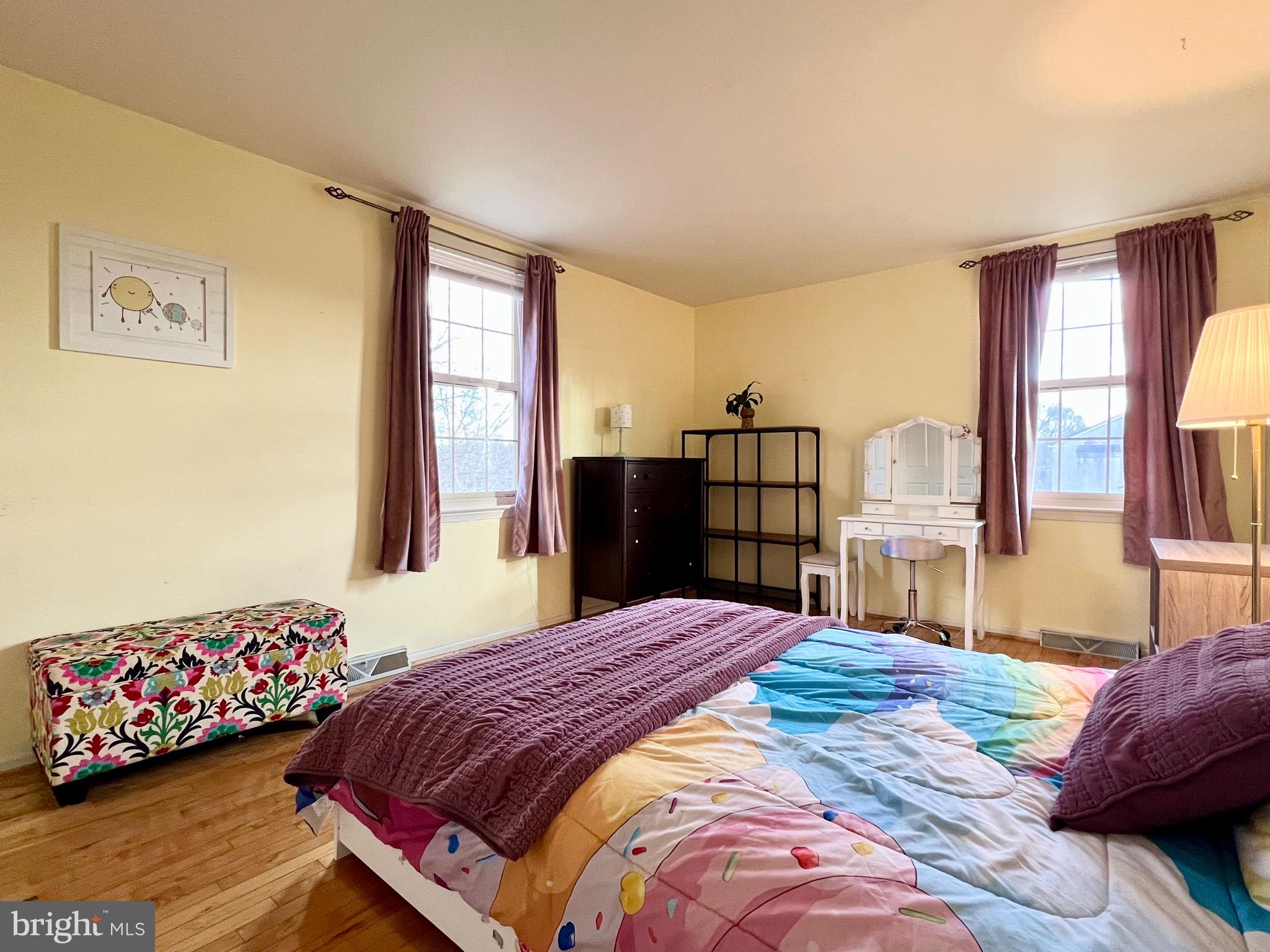 ROLLING MEADOW EST - Residential