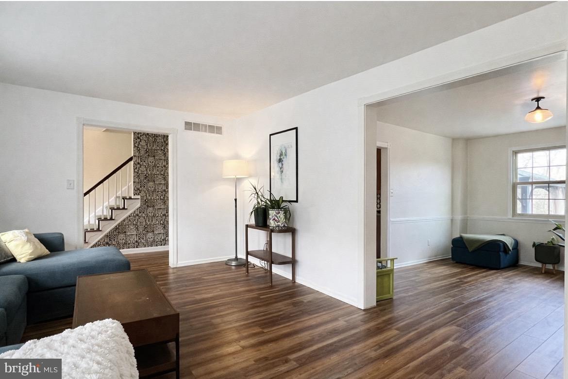 ROLLING MEADOW EST - Residential