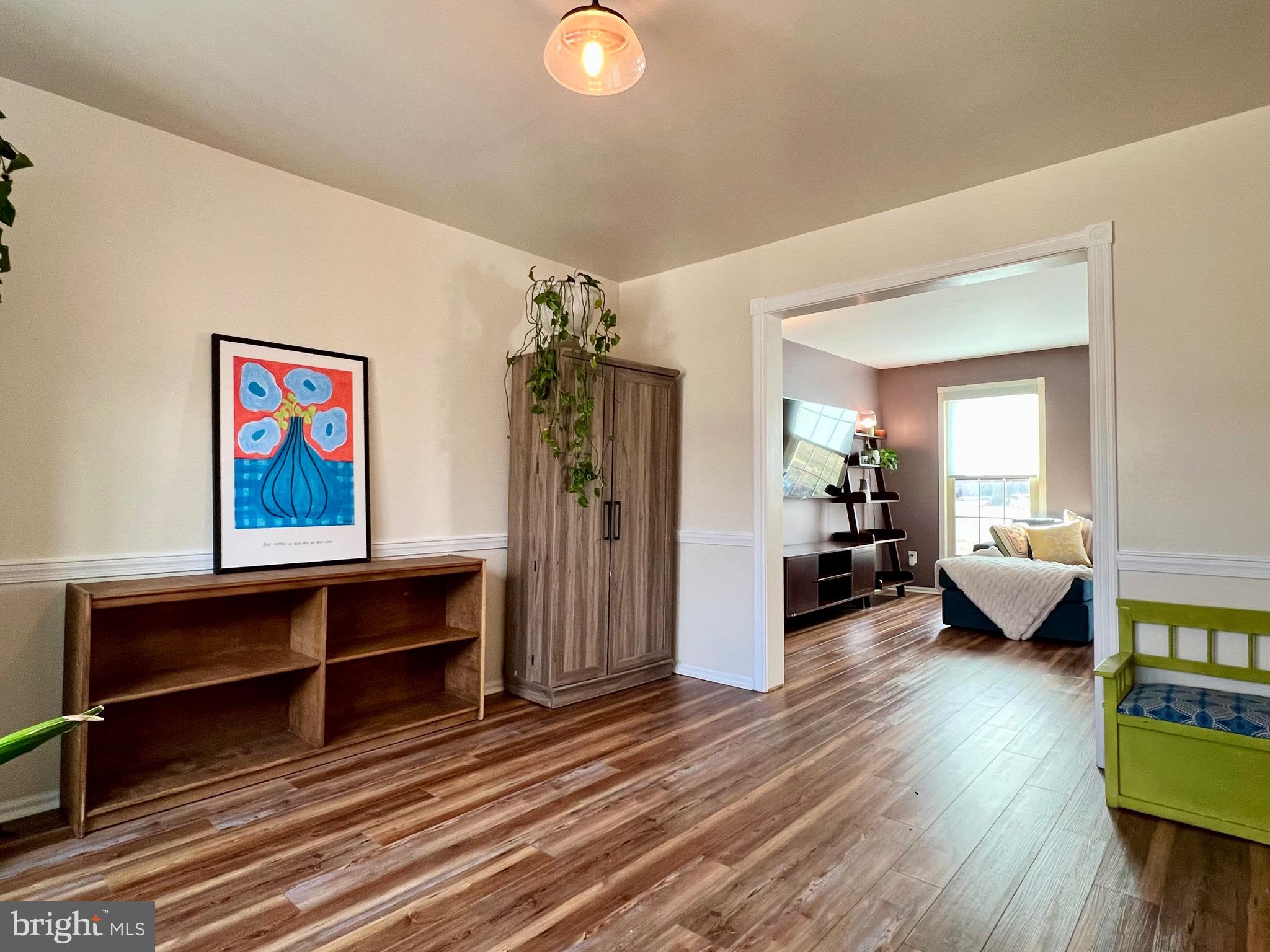 ROLLING MEADOW EST - Residential