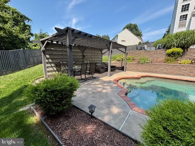 BRIERHILL ESTATES - Residential