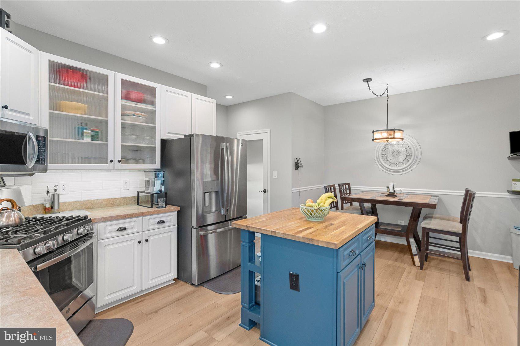 BRIERHILL ESTATES - Residential